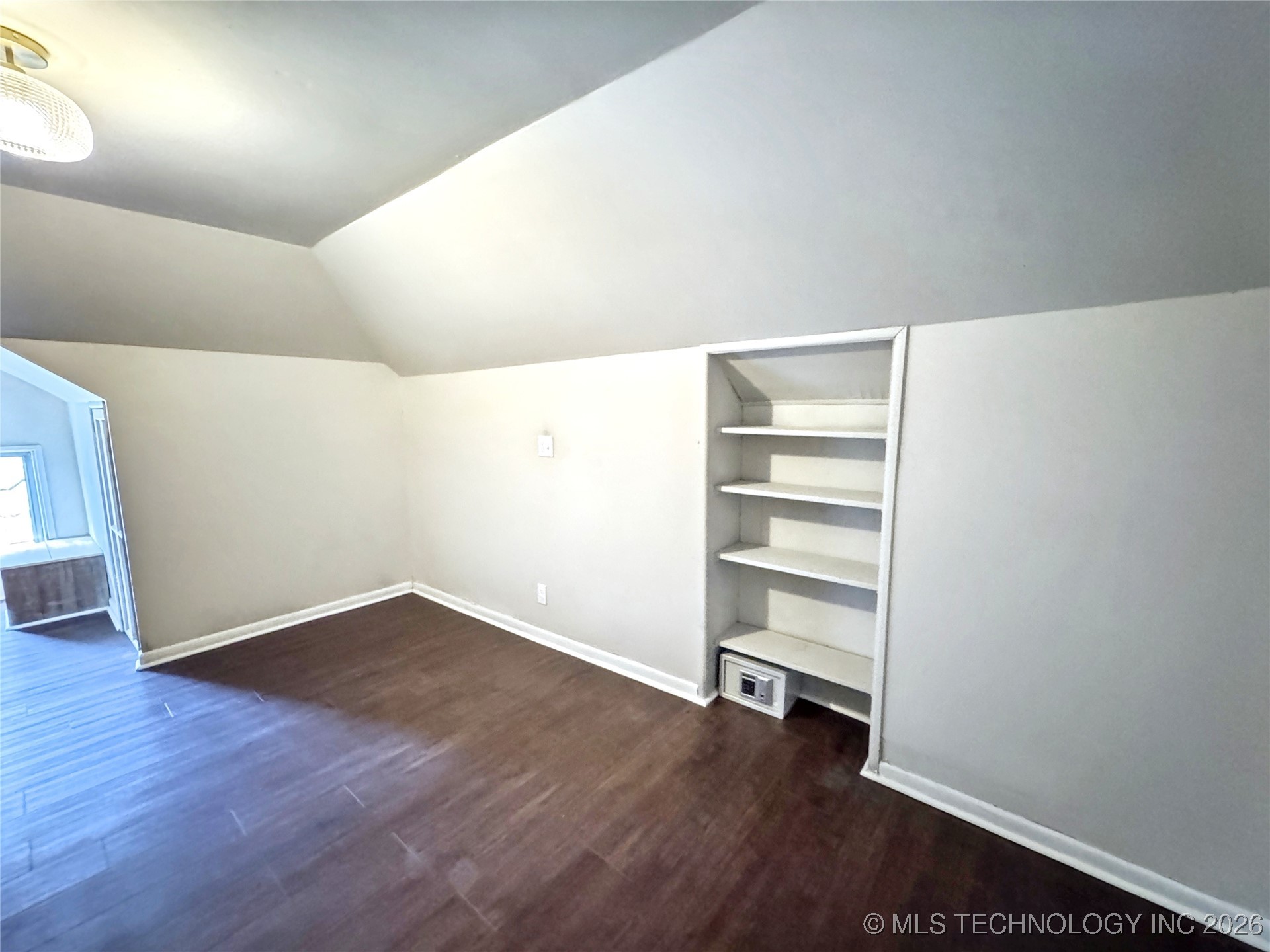 1020 N Vinita Avenue Property Photo 62