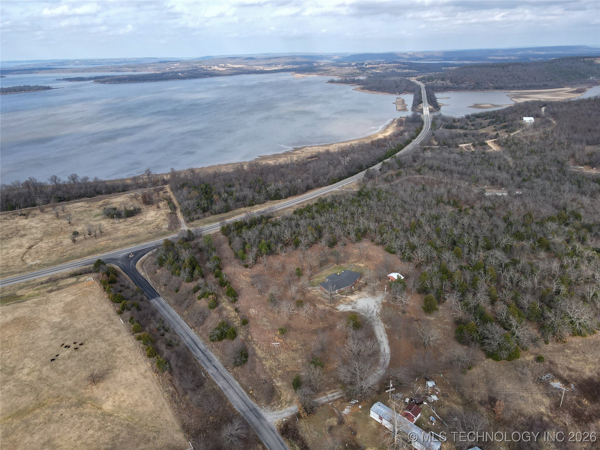 3440 Seven Devils Road Property Photo 8