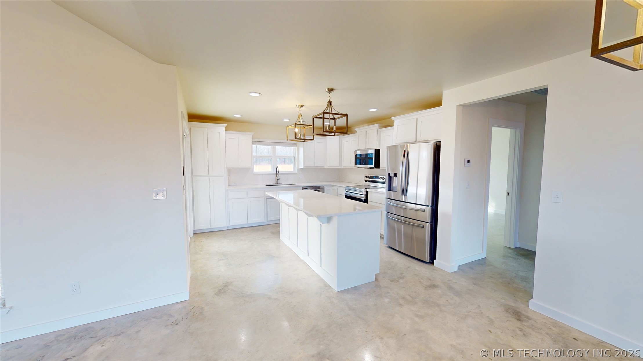 11767 Xander Property Photo 5