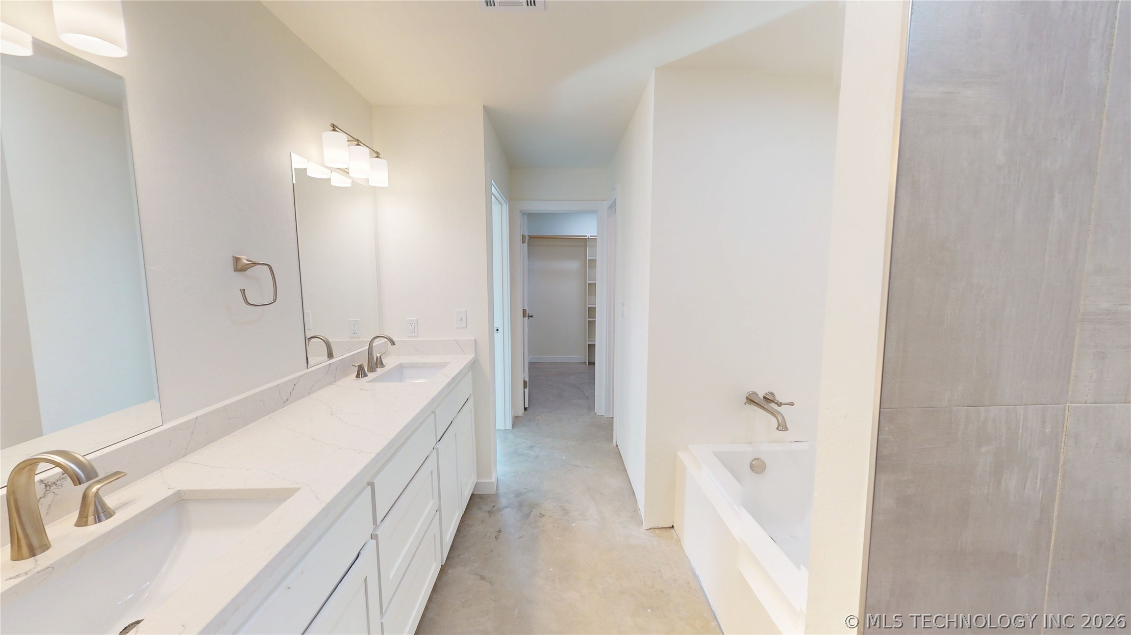 11767 Xander Property Photo 24