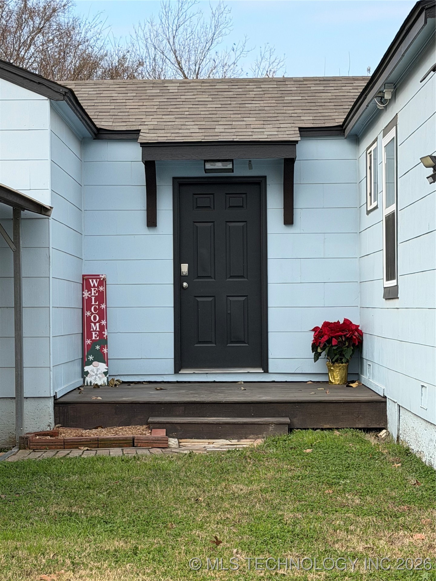 7148 E Marshall Street Property Photo 2