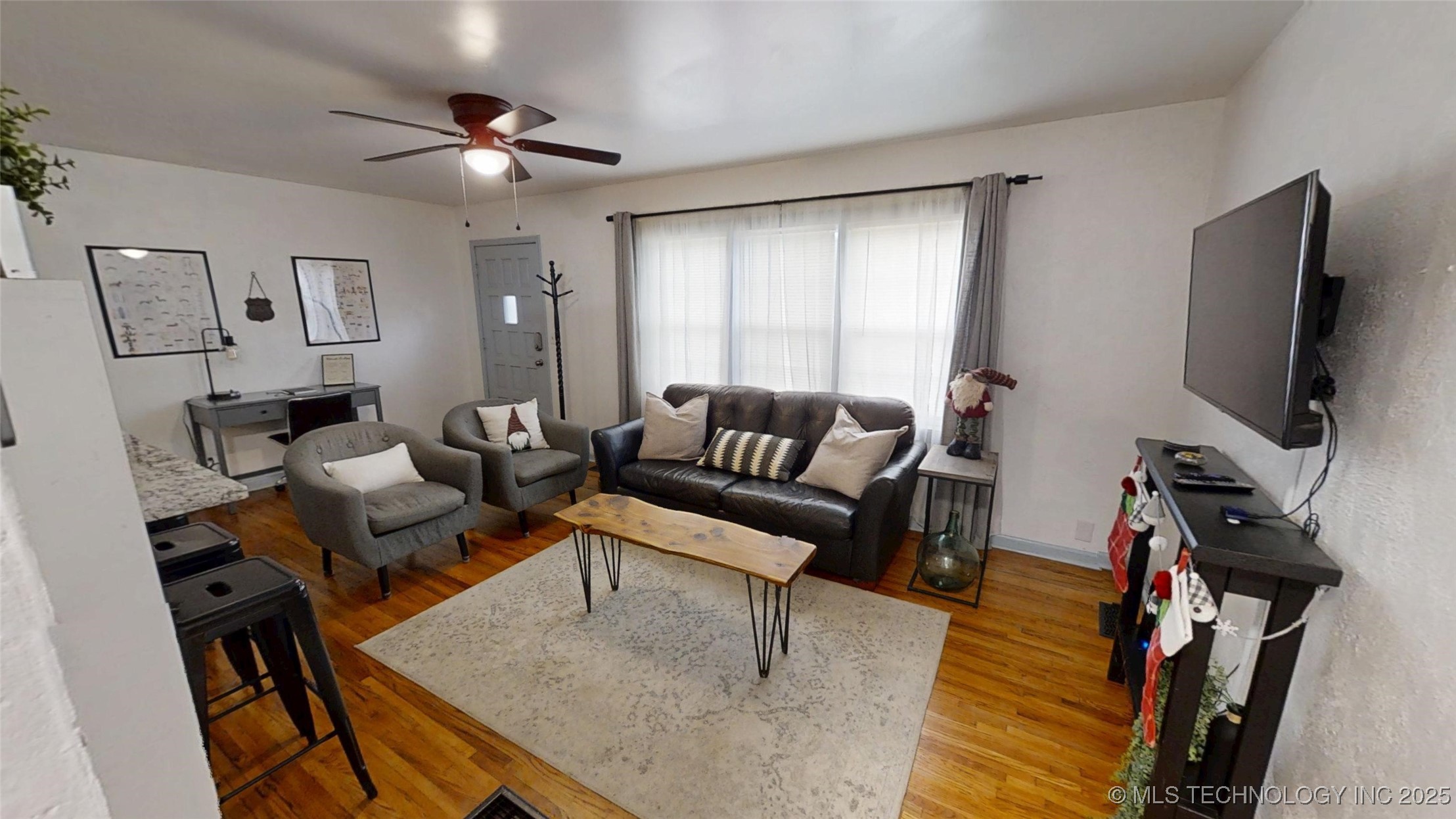 7148 E Marshall Street Property Photo 4