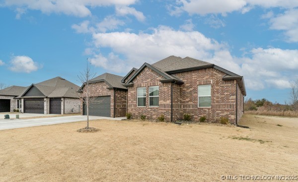 1503 Bluestem Drive Property Photo 2