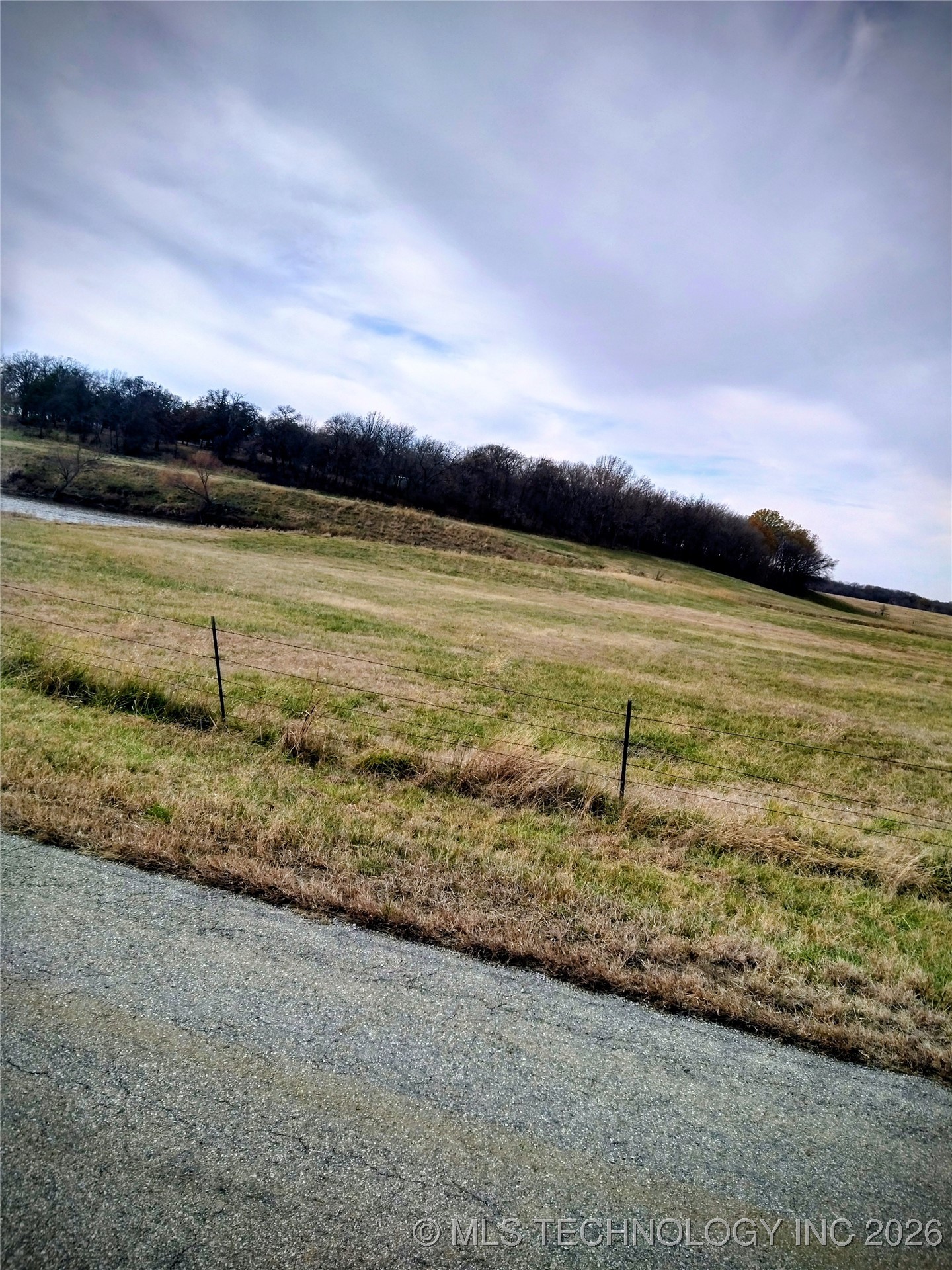 2550376 Property Photo 4