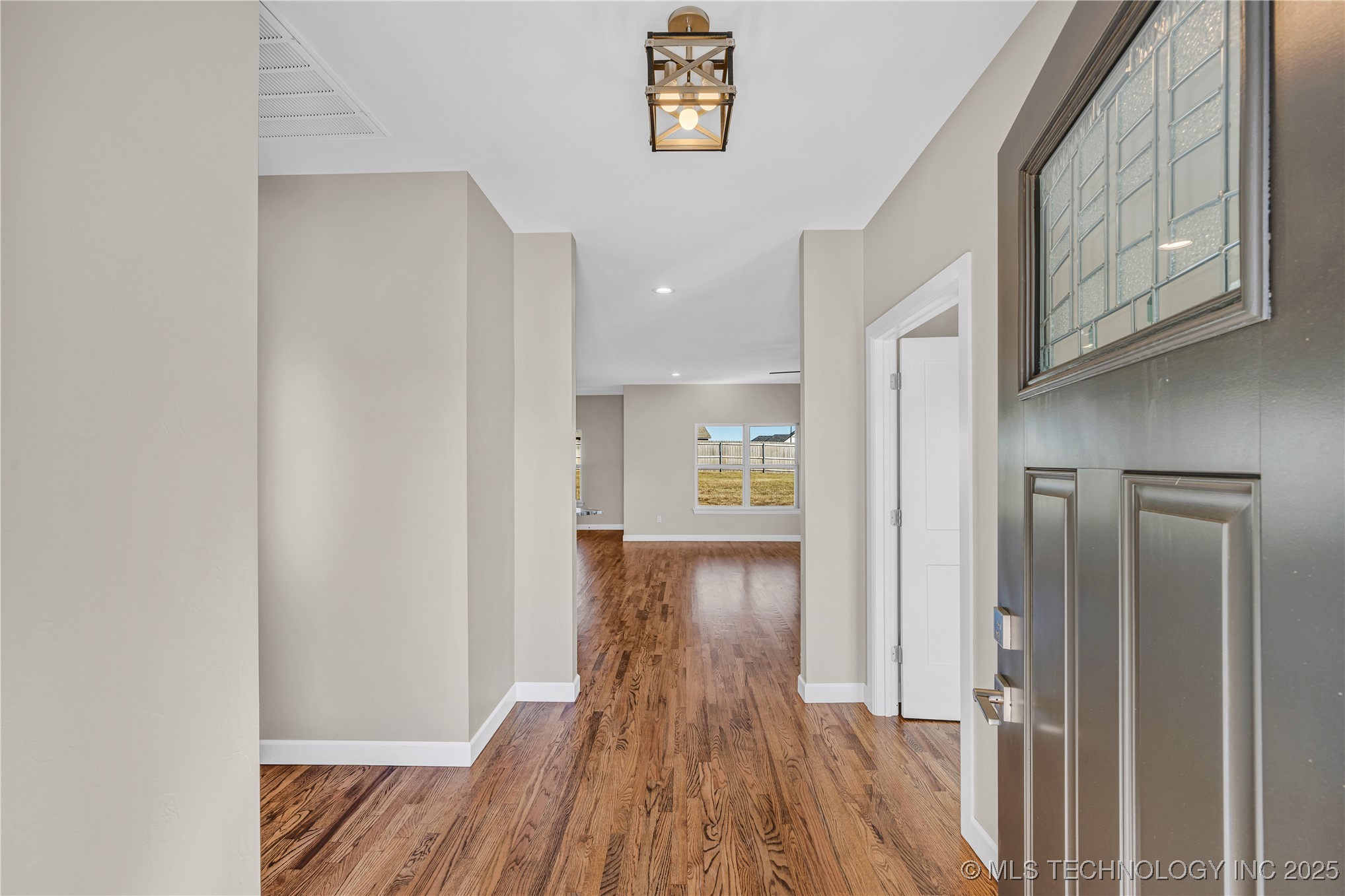 302 Blanco Bend Drive Property Photo 4