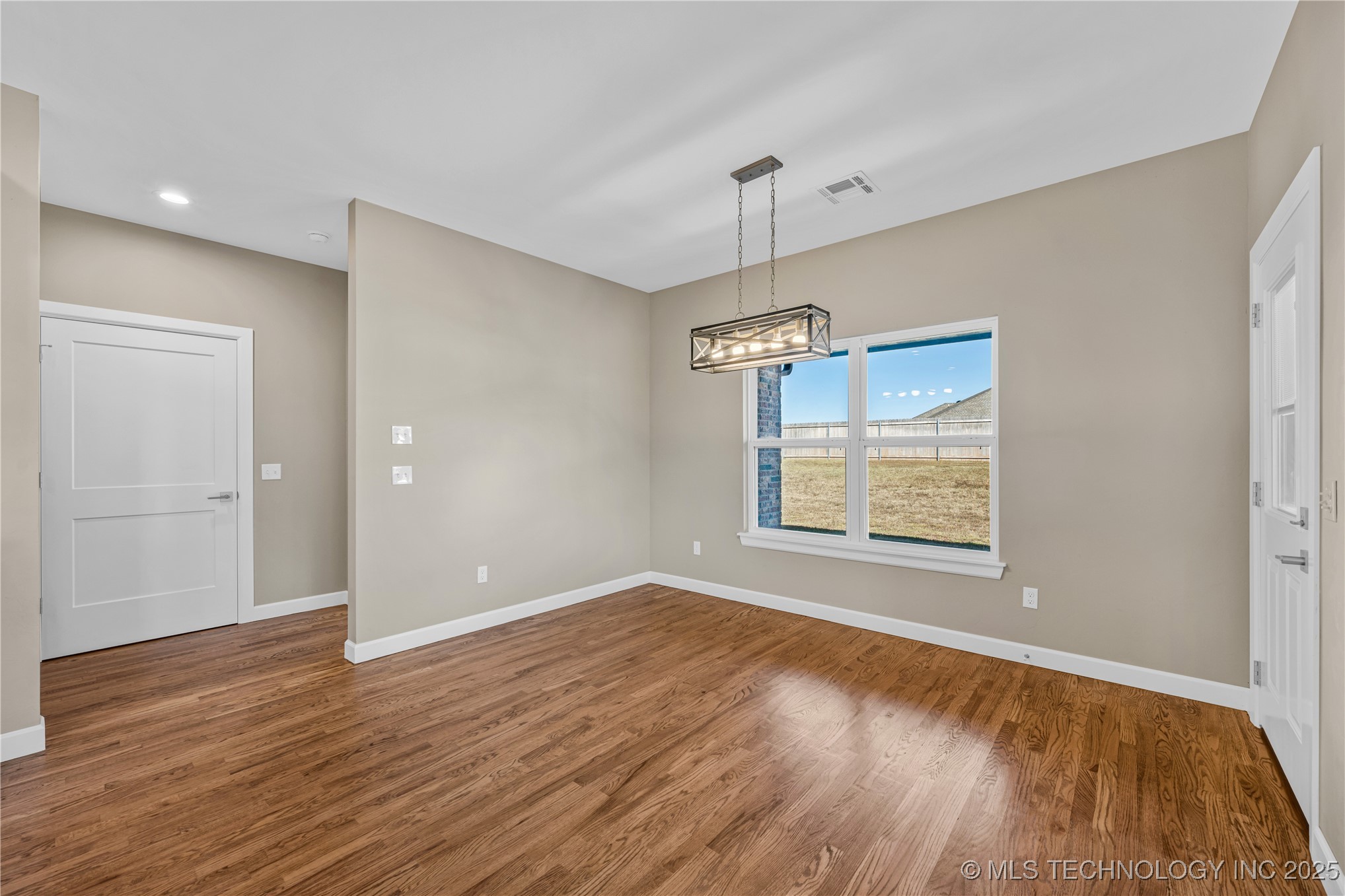 302 Blanco Bend Drive Property Photo 11