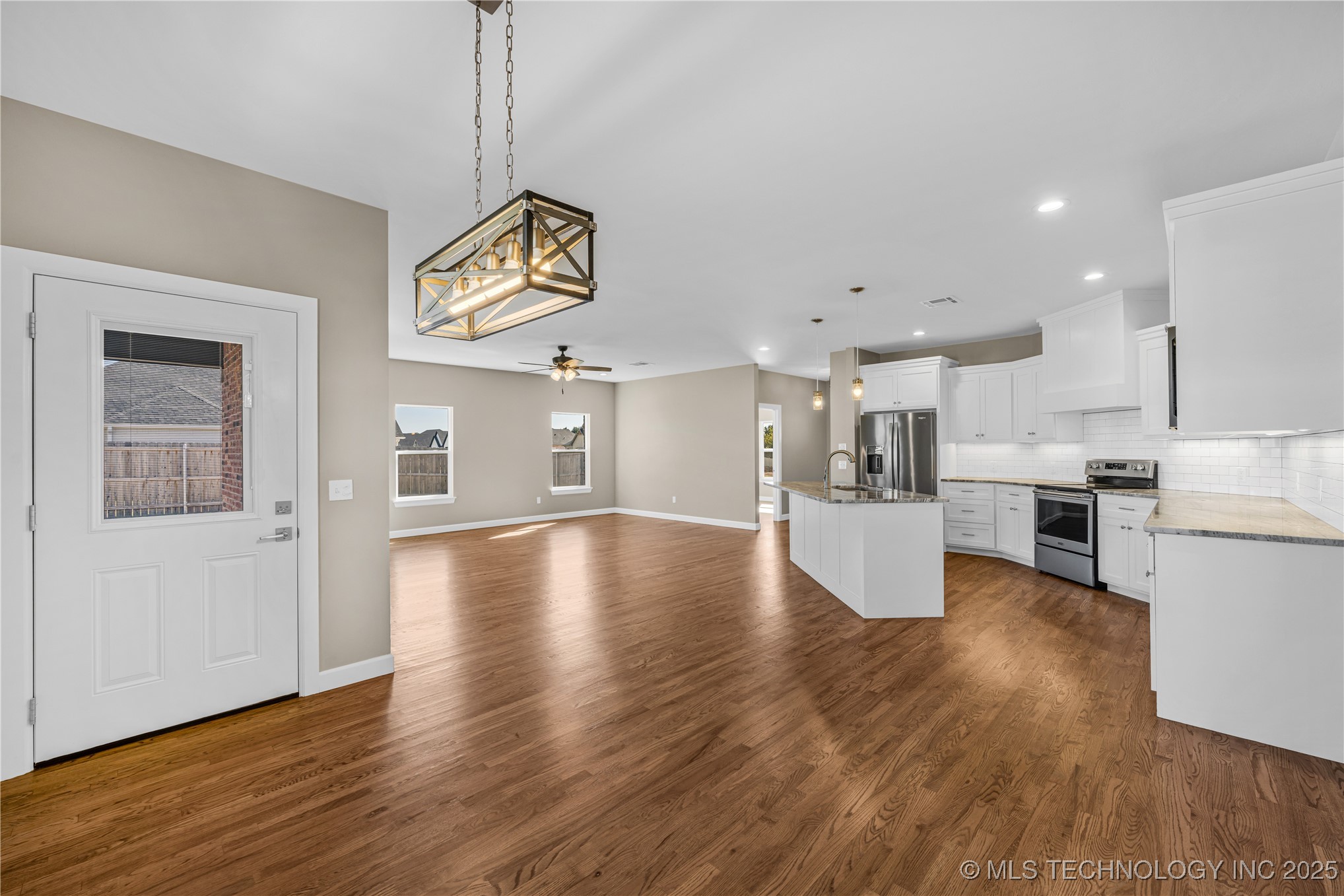 302 Blanco Bend Drive Property Photo 12