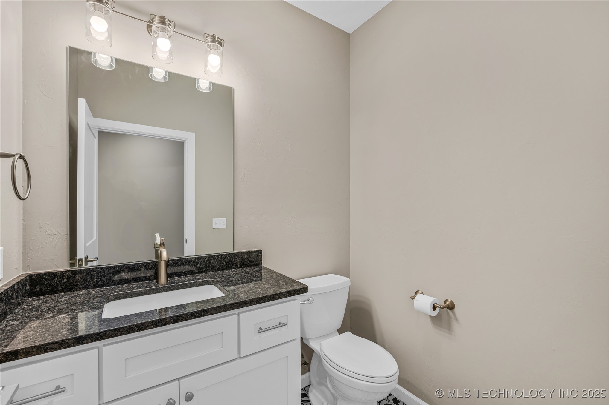 302 Blanco Bend Drive Property Photo 26