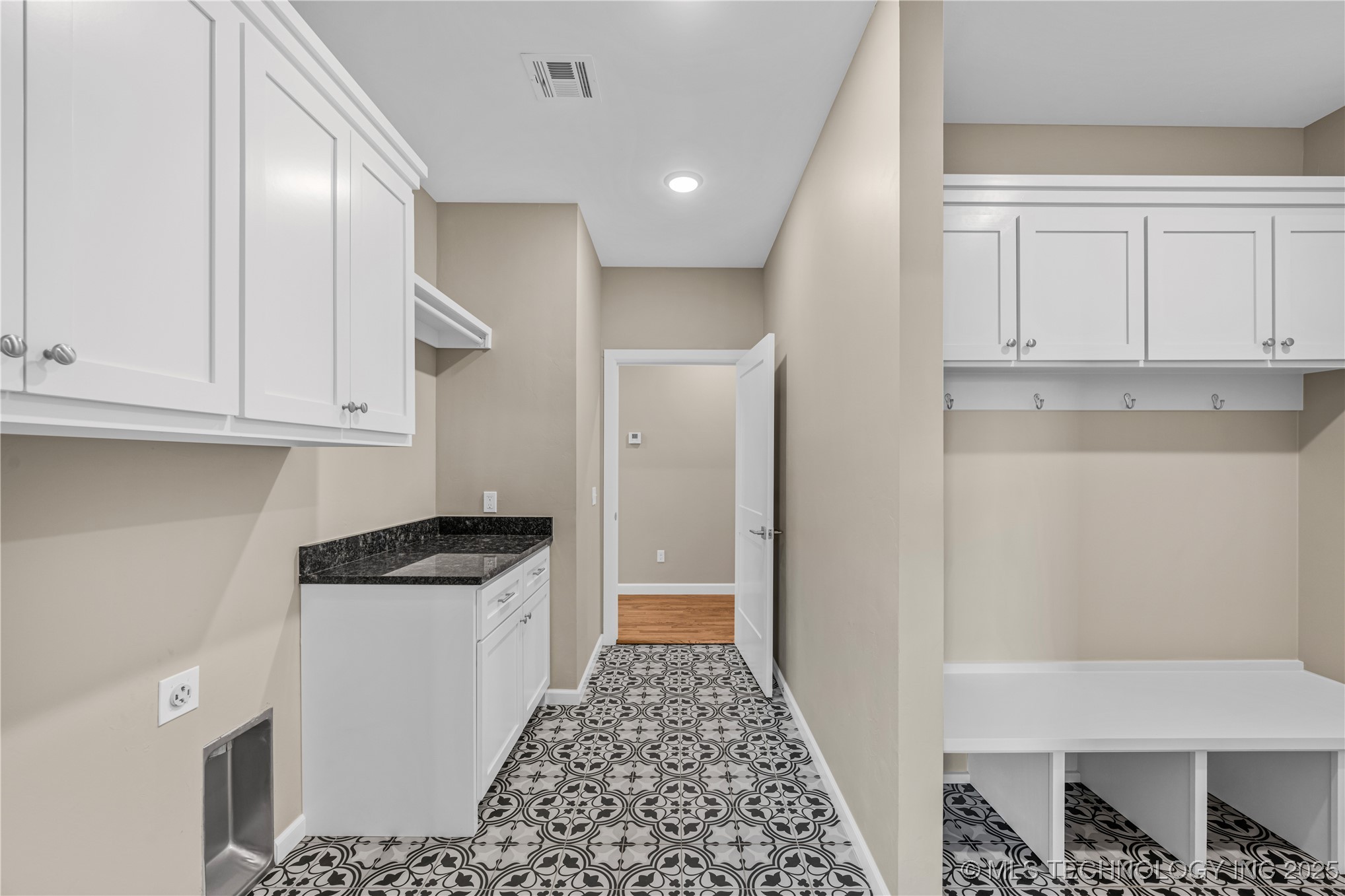 302 Blanco Bend Drive Property Photo 30