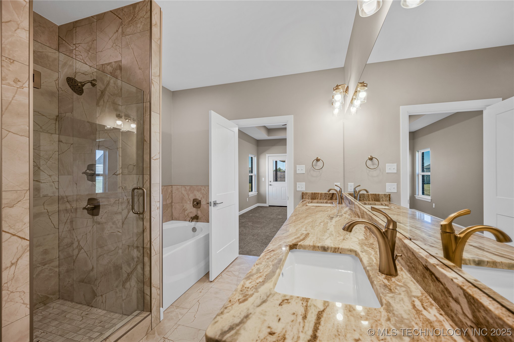 302 Blanco Bend Drive Property Photo 39