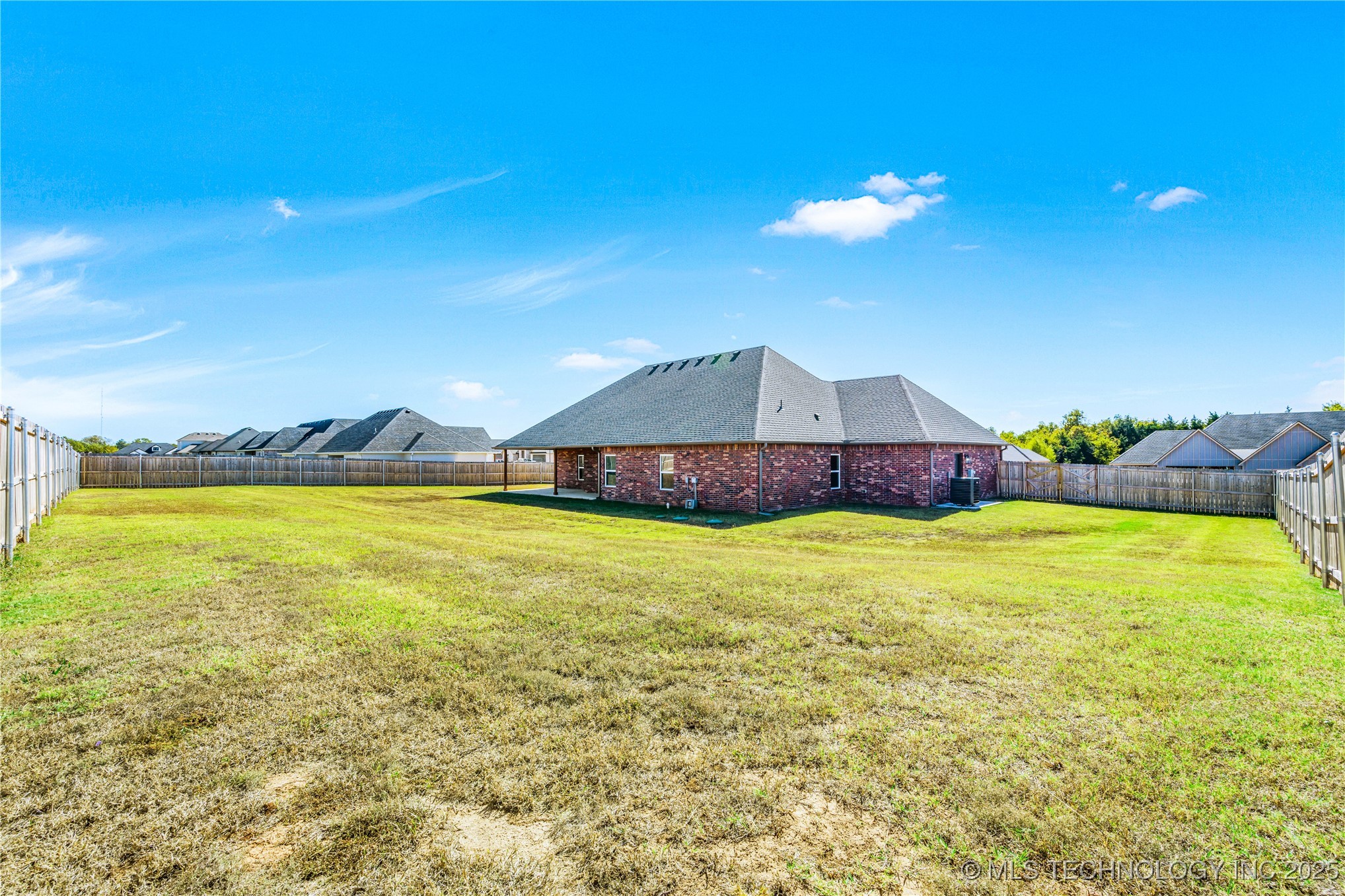 302 Blanco Bend Drive Property Photo 45