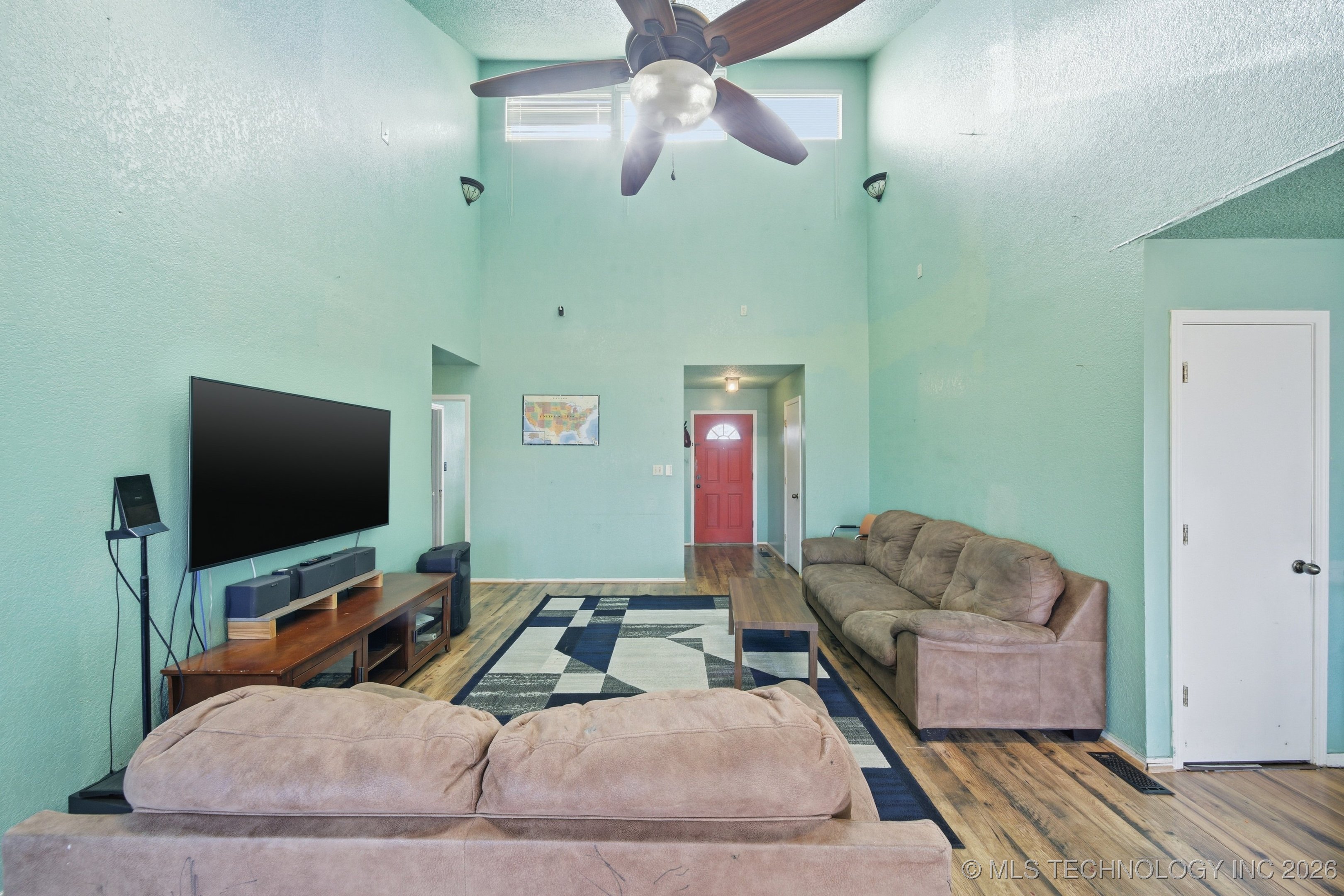 2857 W 111th Place S Property Photo 5