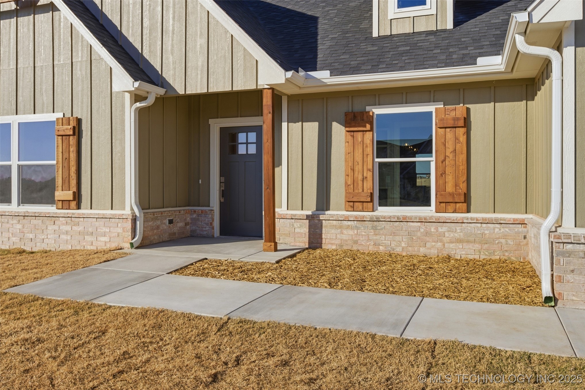 220 Bandera Street Property Photo 6