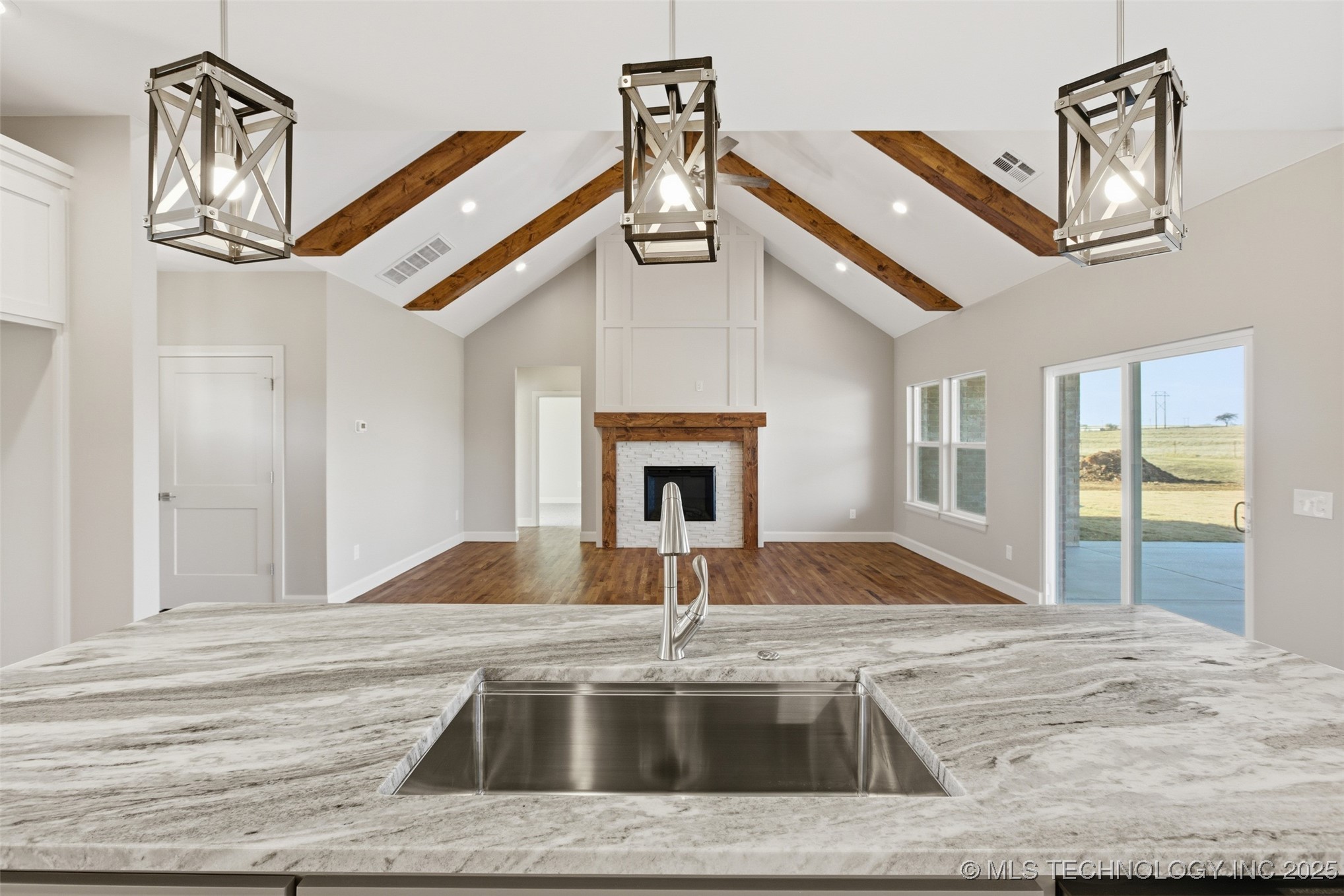 220 Bandera Street Property Photo 11