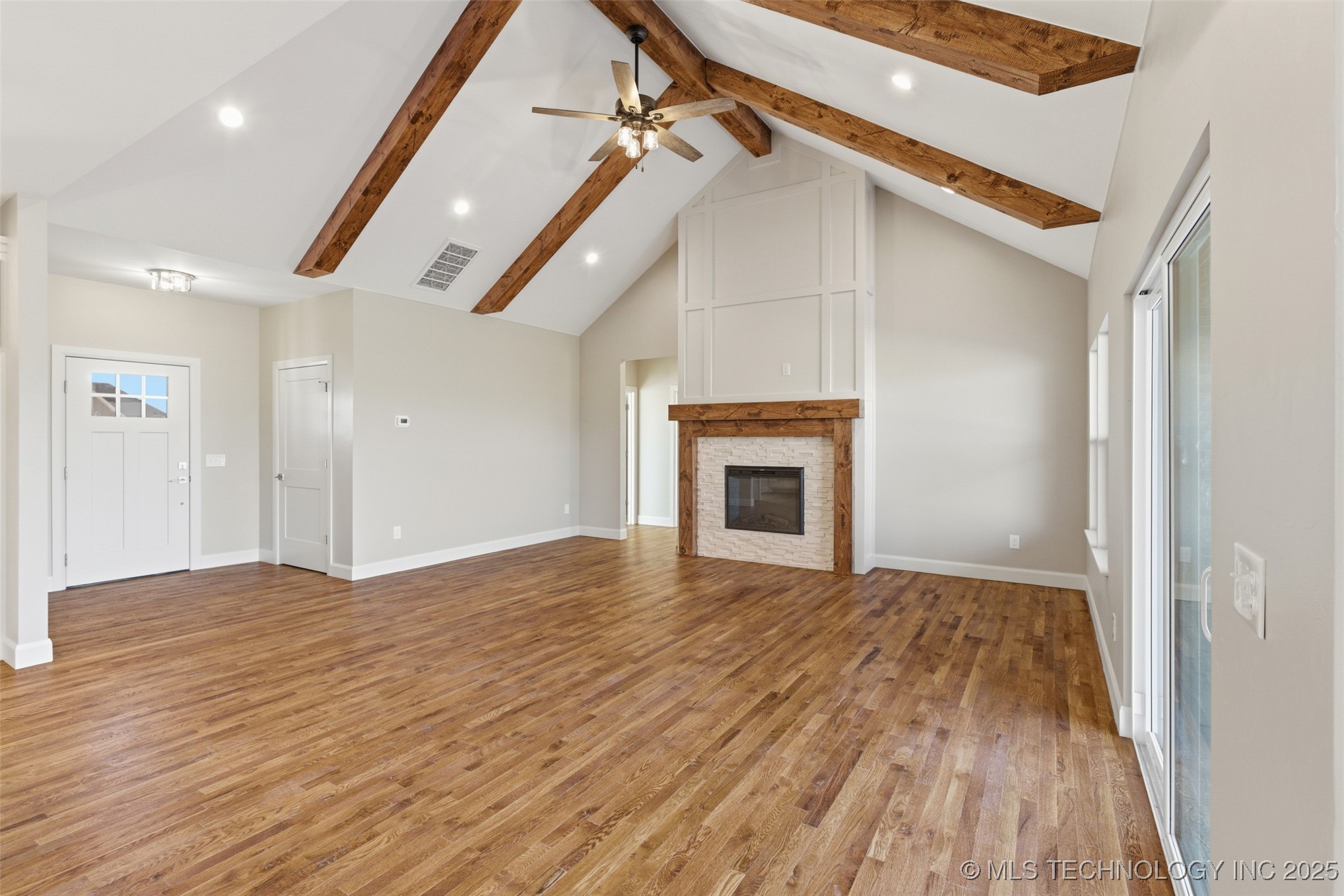 220 Bandera Street Property Photo 16