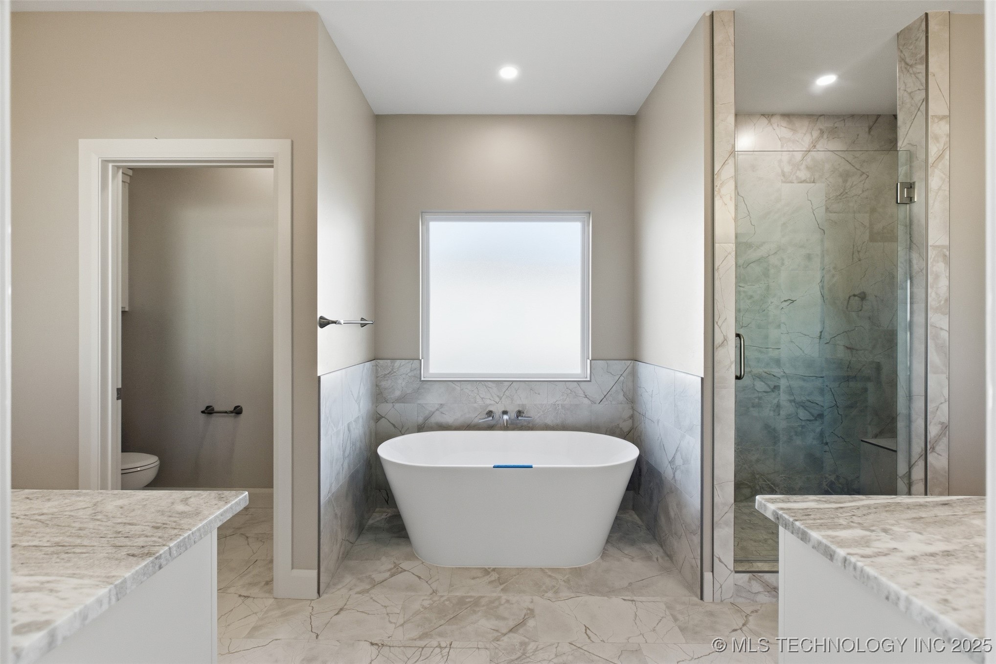 220 Bandera Street Property Photo 27