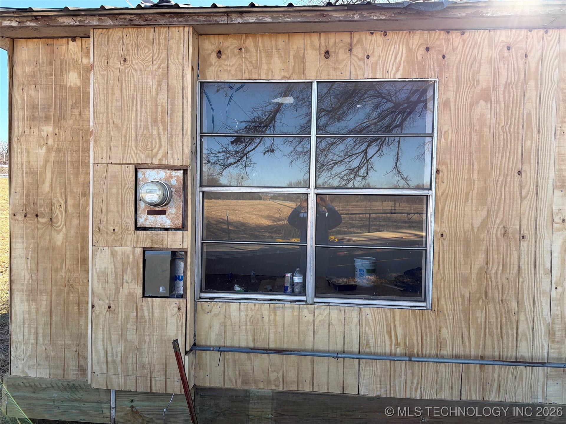 52305 W 41st Street S Property Photo 2