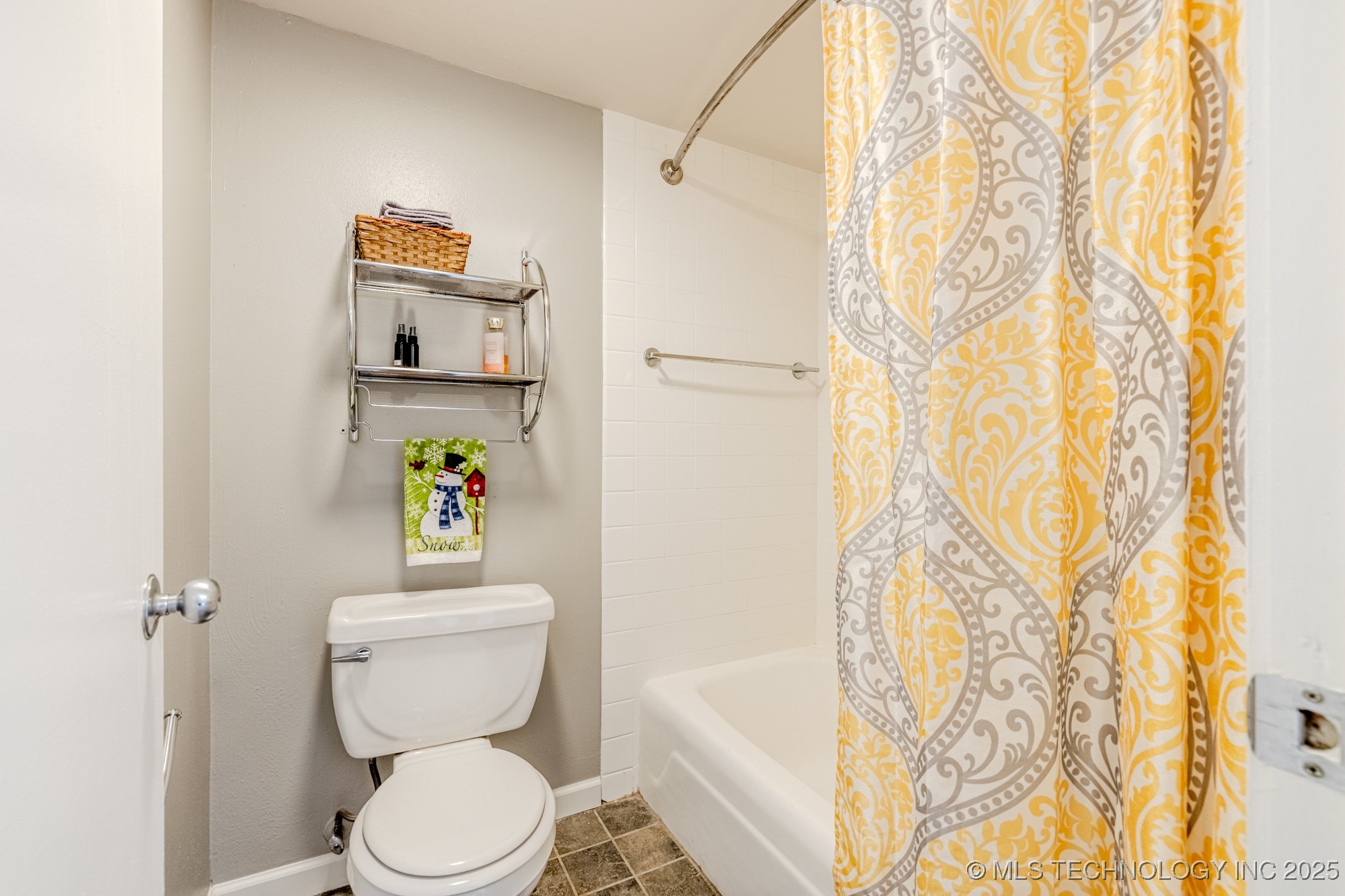 410 W 7th Street 324 Property Photo 14