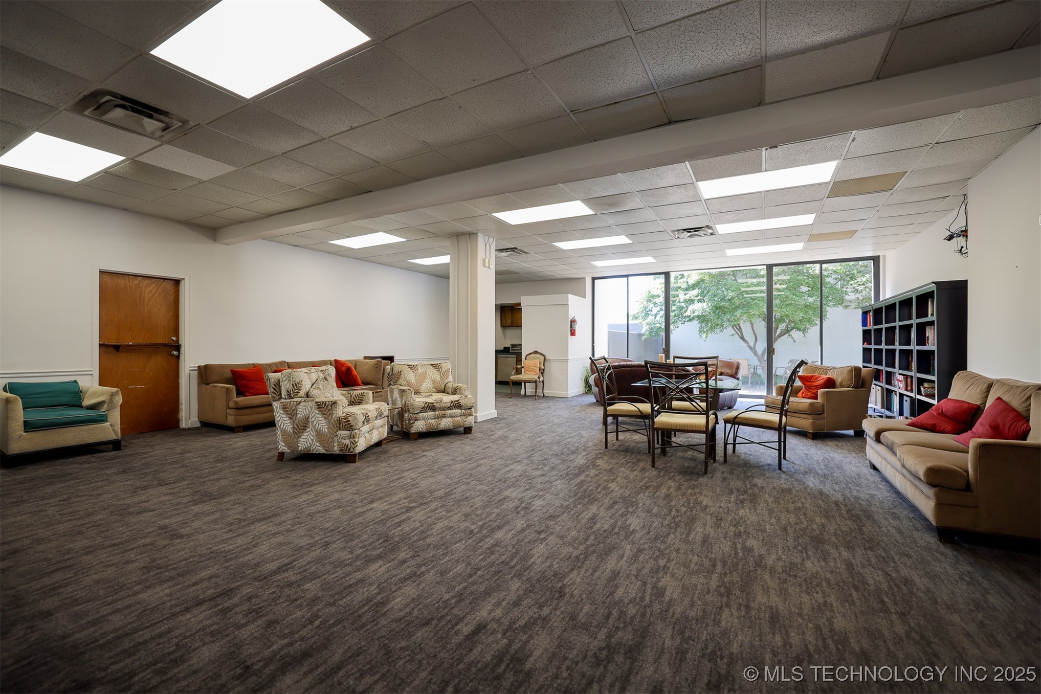 410 W 7th Street 324 Property Photo 46