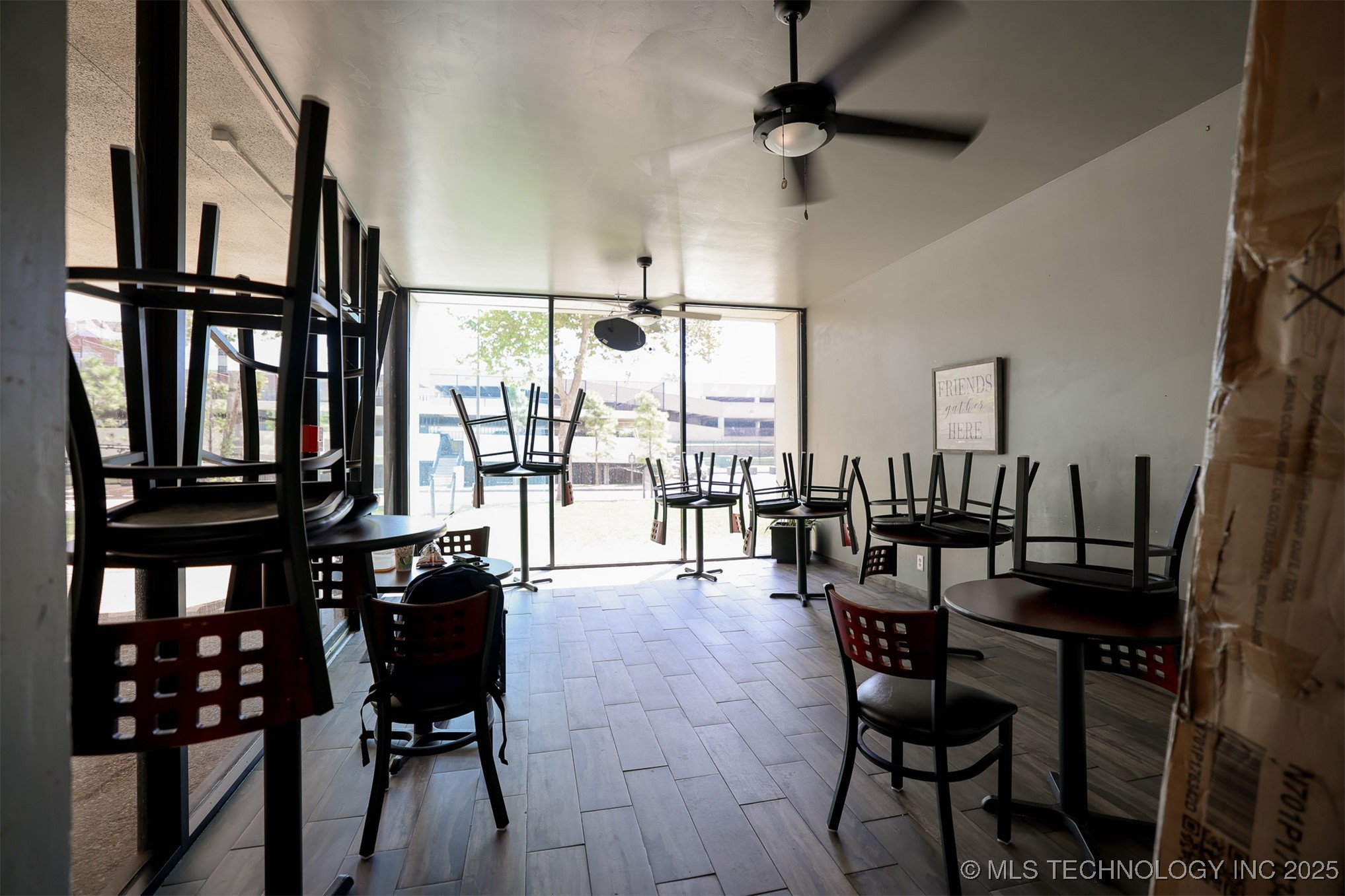 410 W 7th Street 324 Property Photo 53