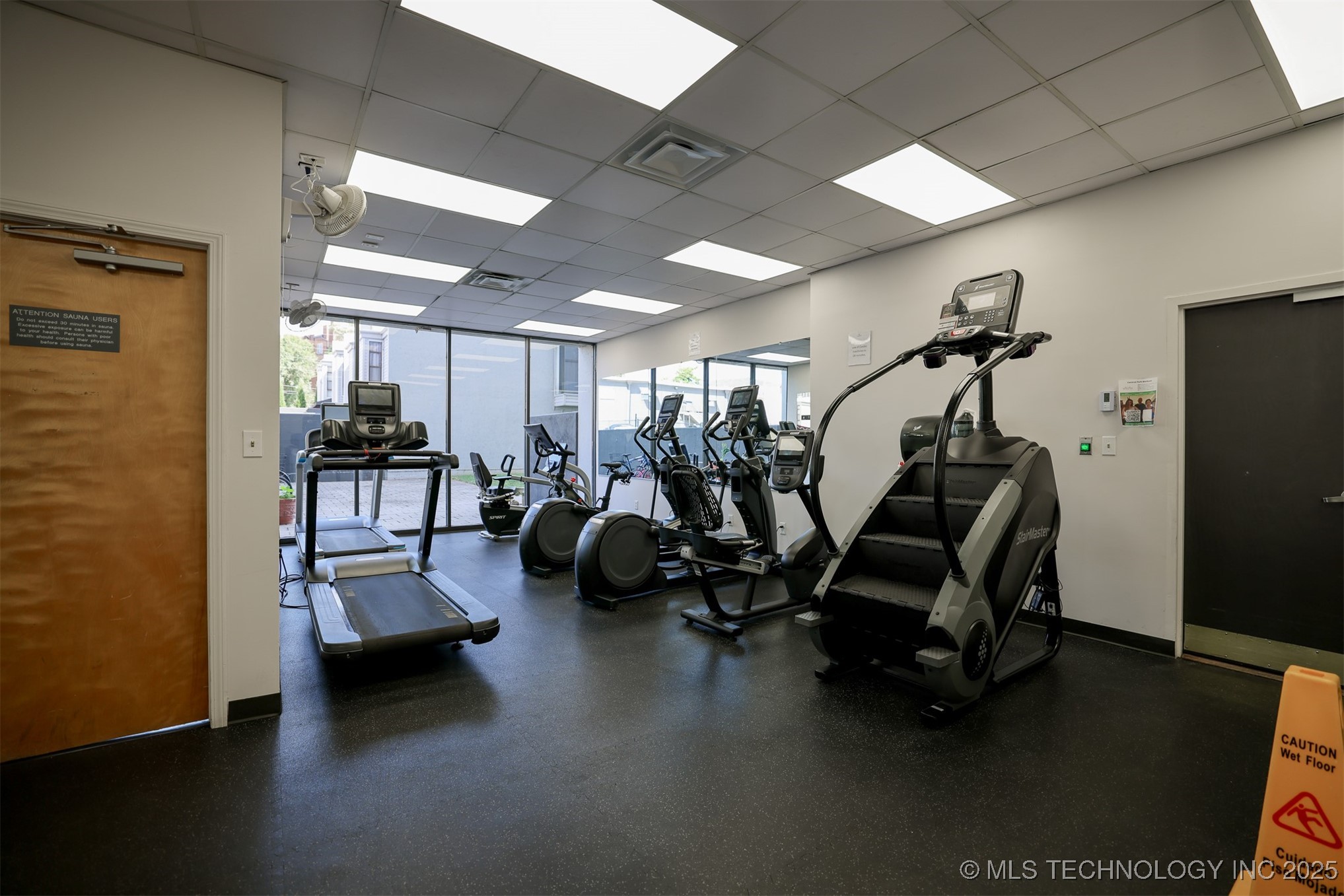 410 W 7th Street 324 Property Photo 56