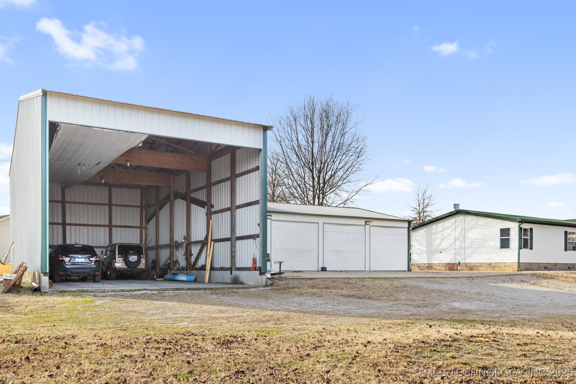 17712 E 370 Road Property Photo 12