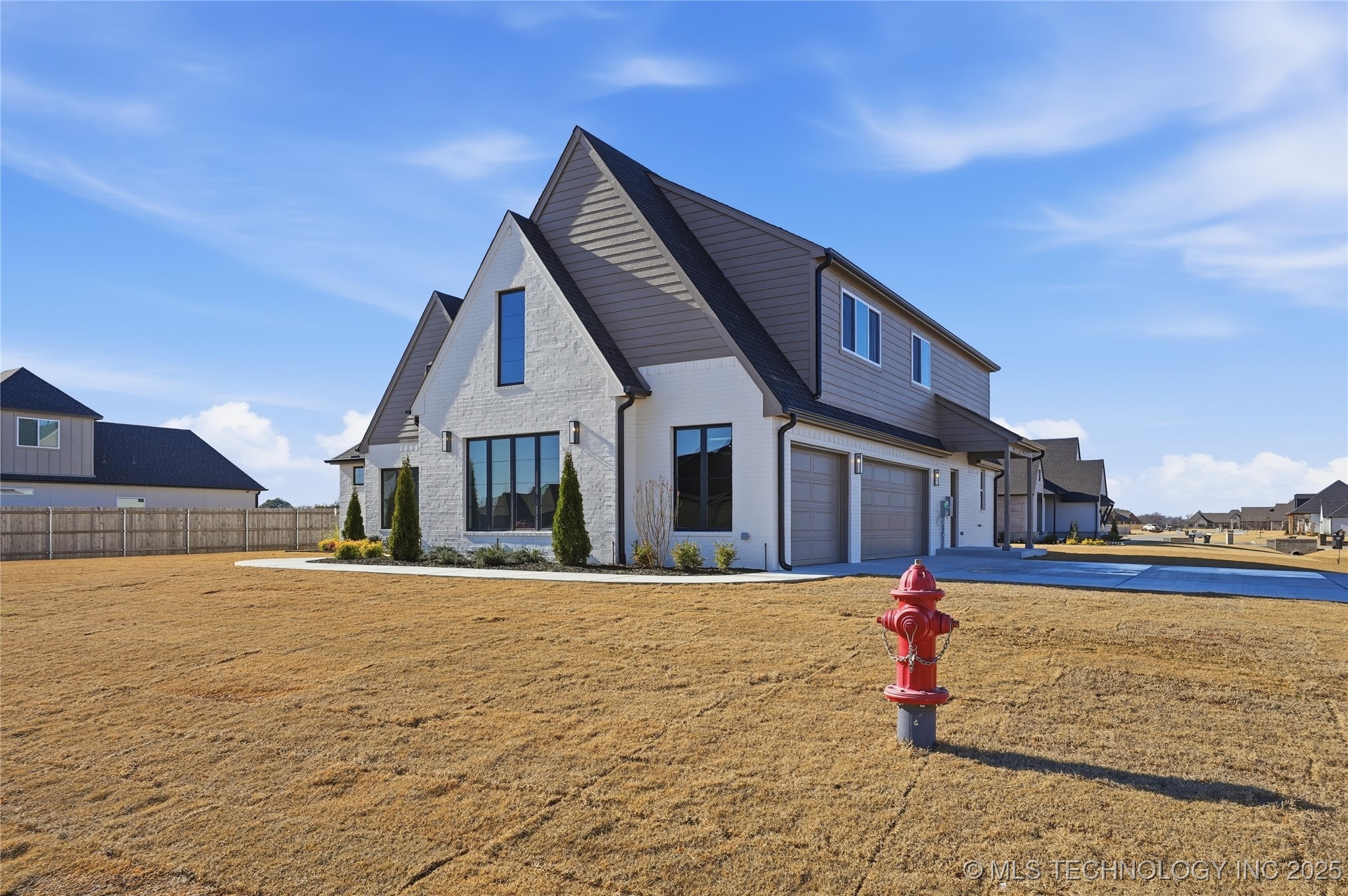 17910 S 46th East Avenue Property Photo 11