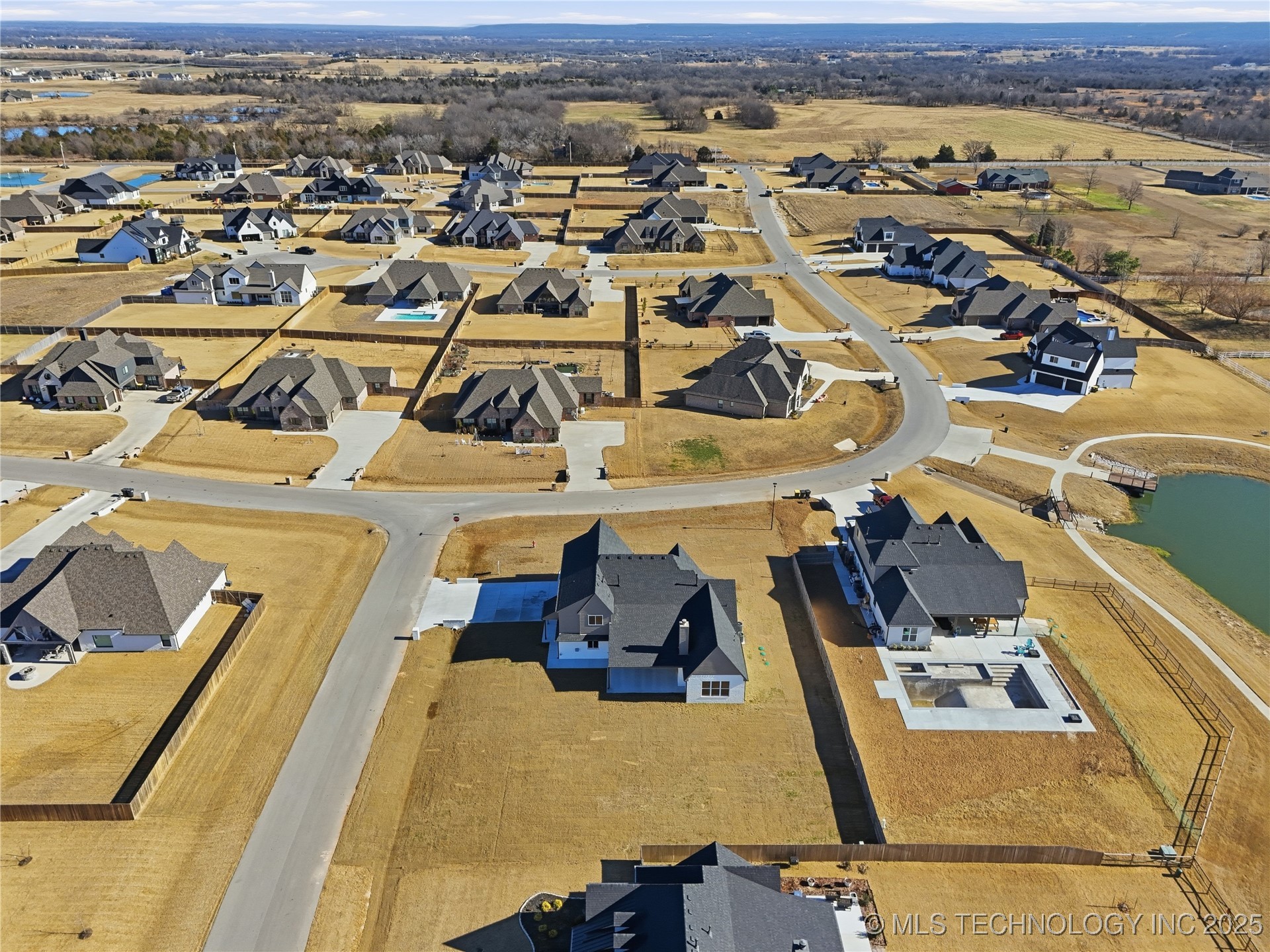 17910 S 46th East Avenue Property Photo 14