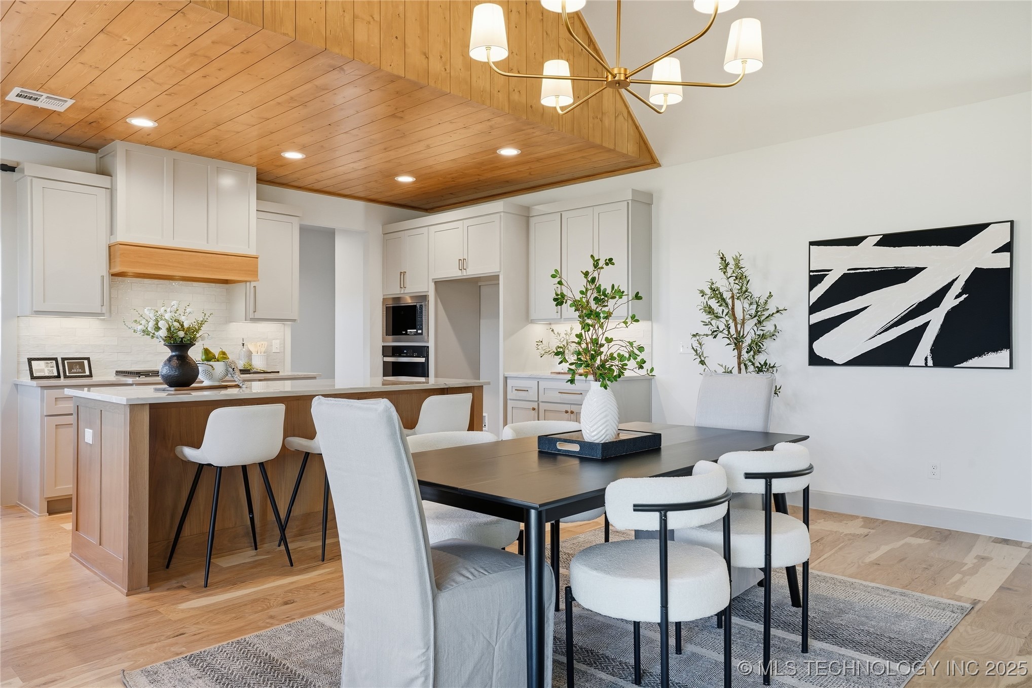 17910 S 46th East Avenue Property Photo 31