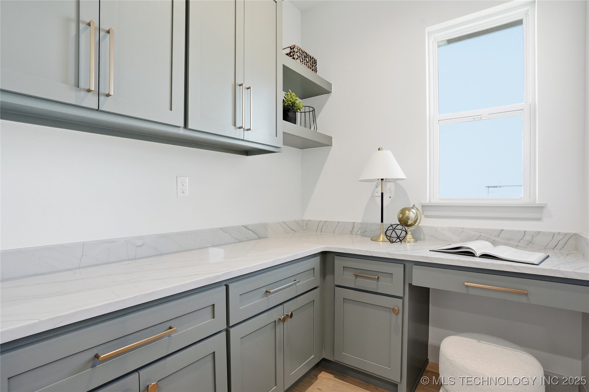 17910 S 46th East Avenue Property Photo 43