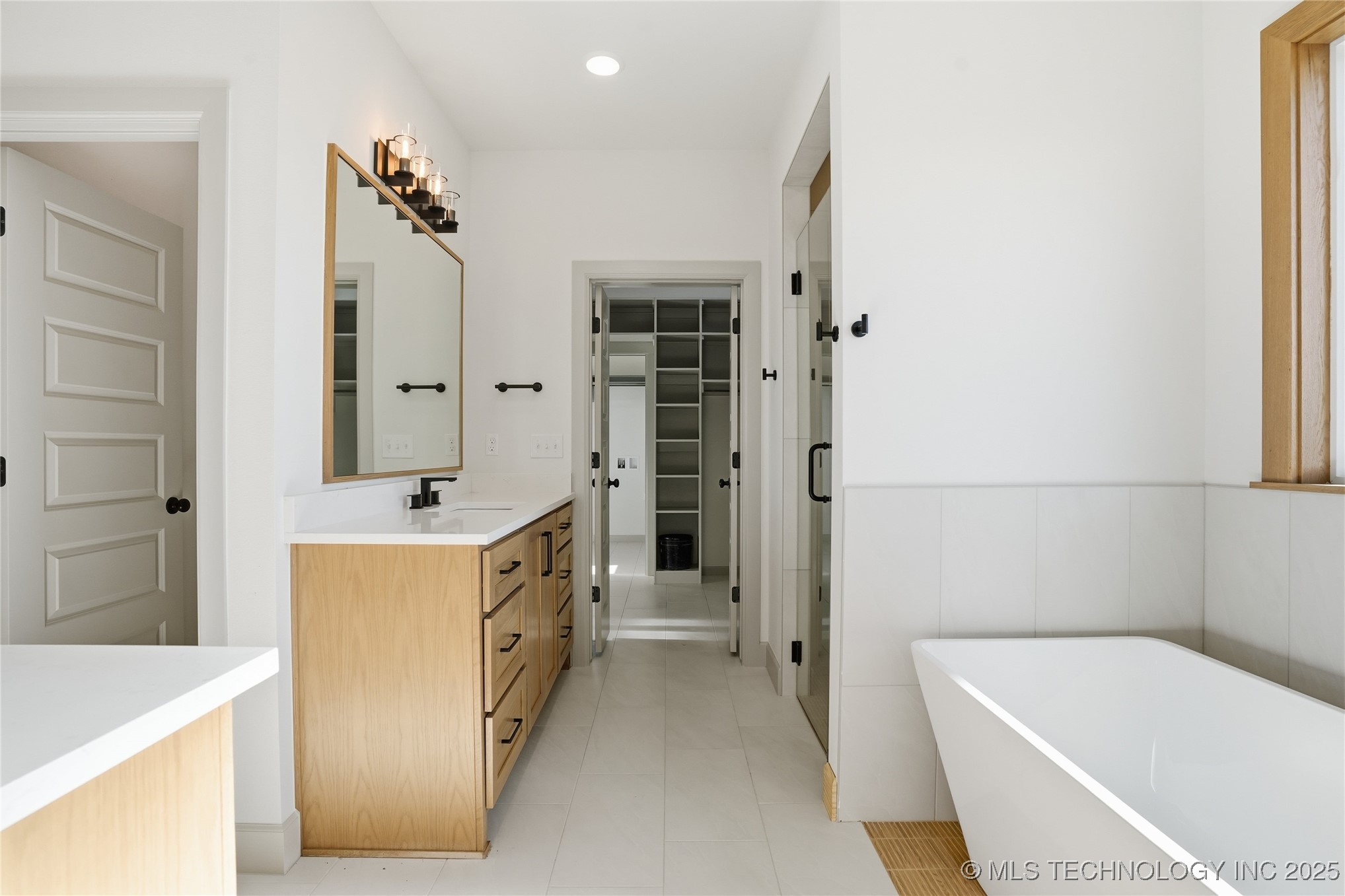 17910 S 46th East Avenue Property Photo 78