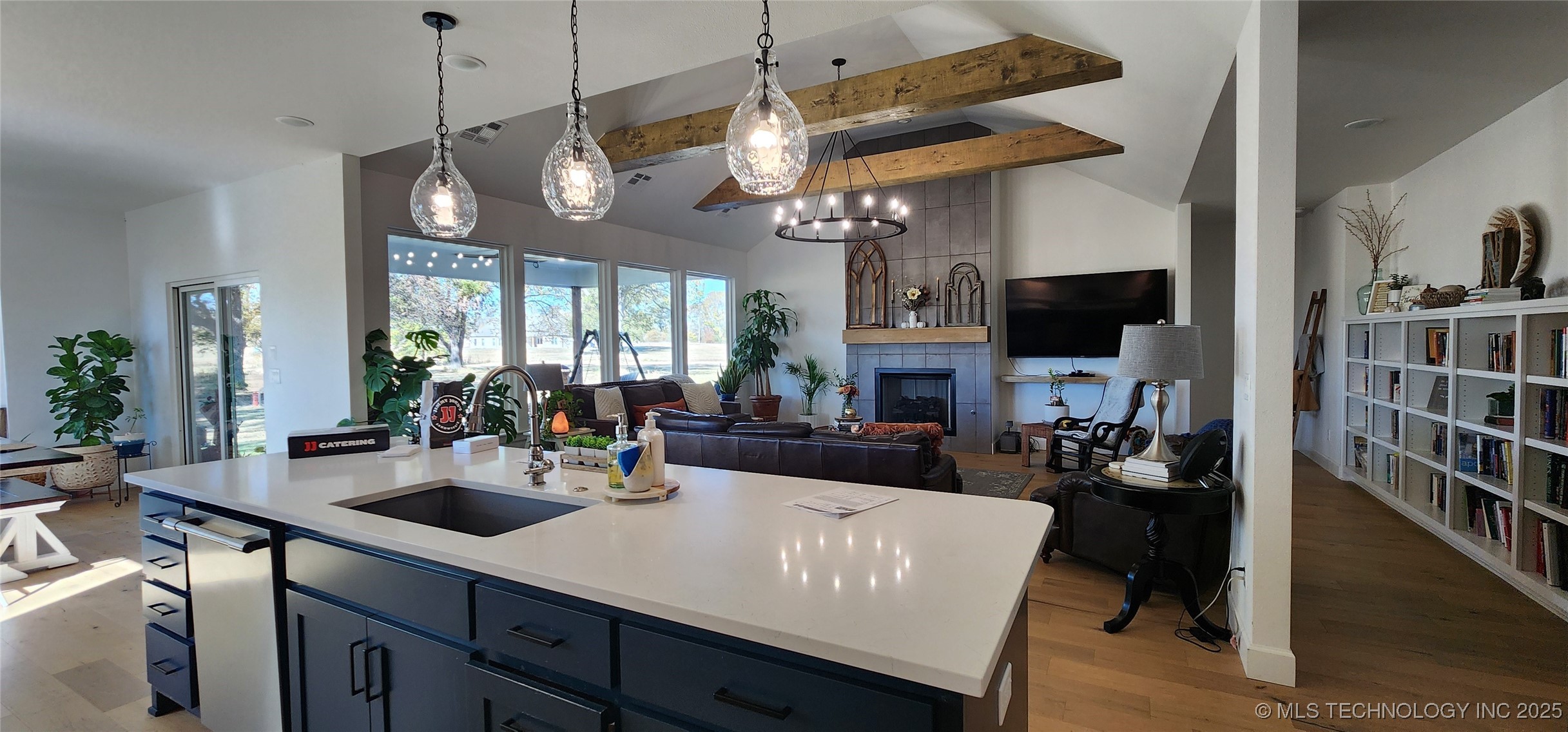 6692 S 337th East Avenue Property Photo 10