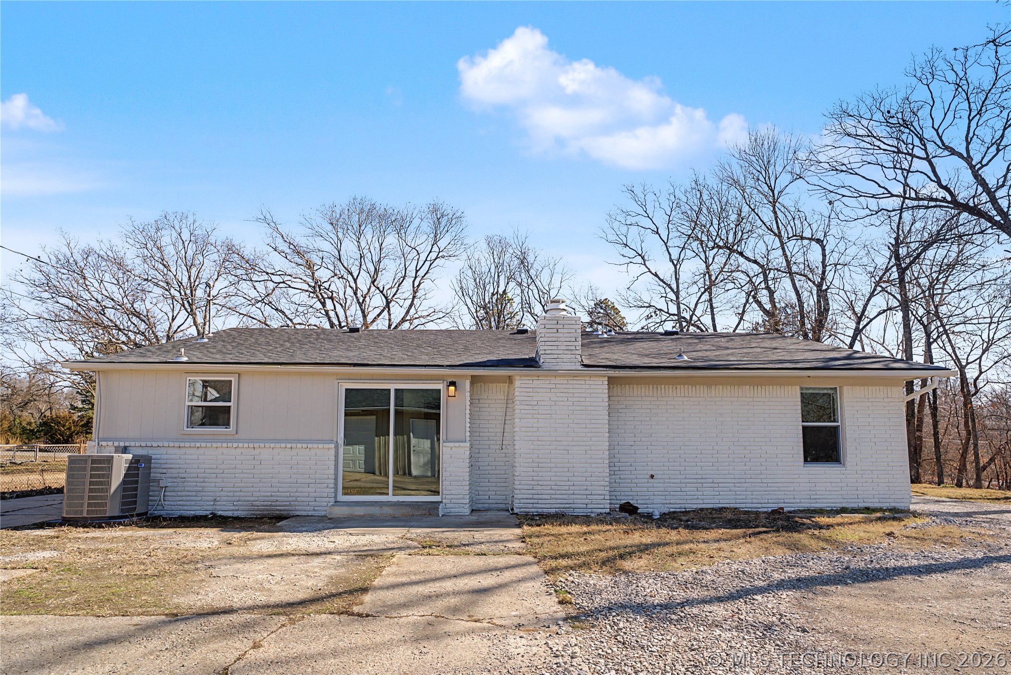 11204 S 153rd West Avenue Property Photo 3