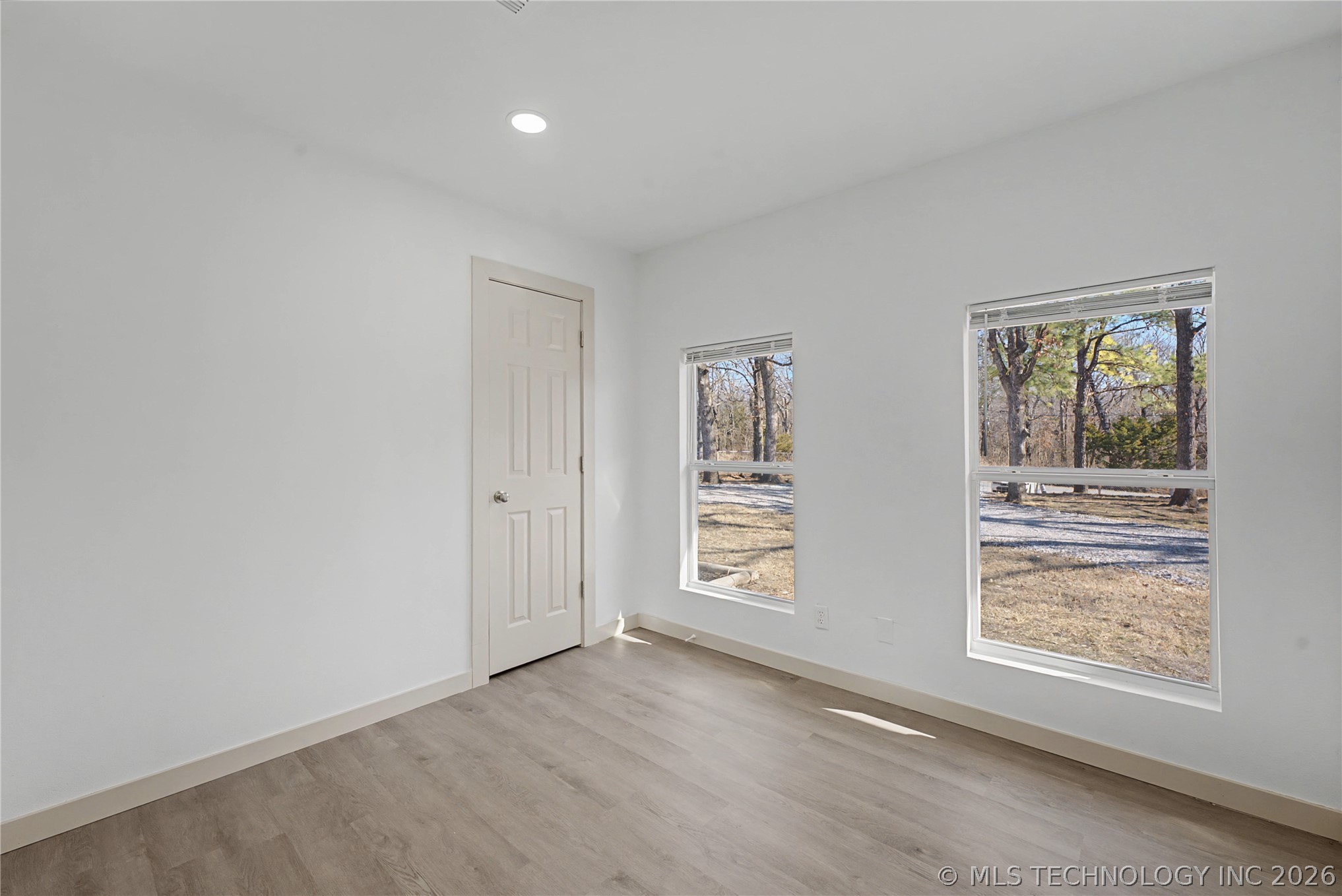 11204 S 153rd West Avenue Property Photo 10