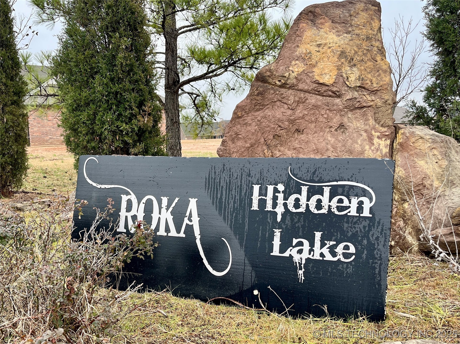 7823 N Ora Ann Street Property Photo 1