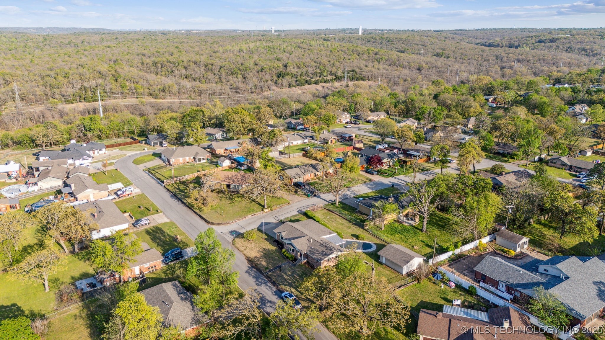 204 E Saddlerock Road Property Photo 35