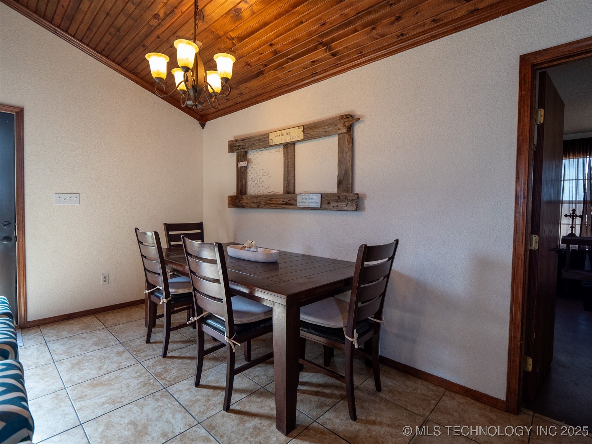 8446 E Greasy Bend Road Property Photo 22