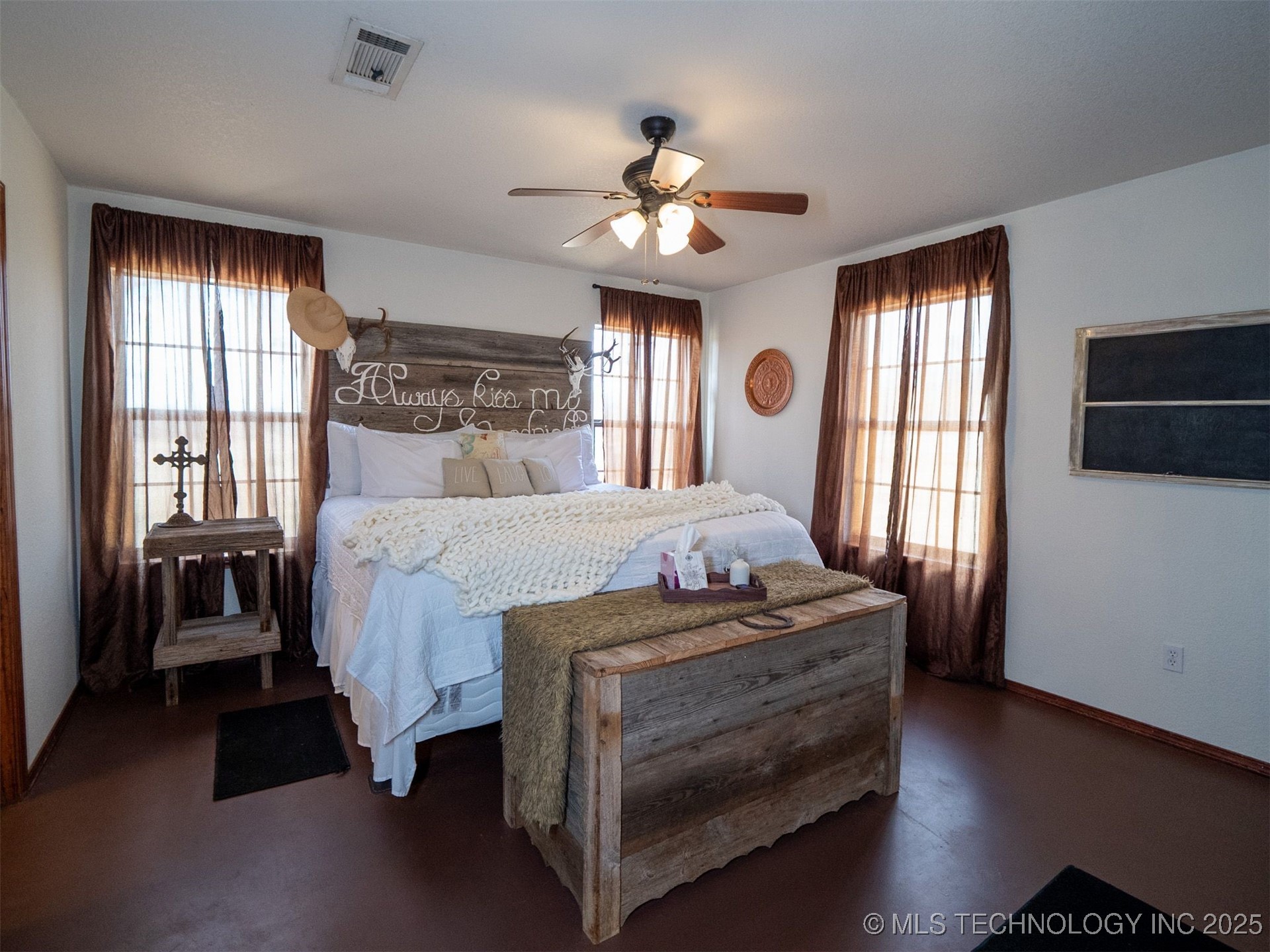 8446 E Greasy Bend Road Property Photo 25