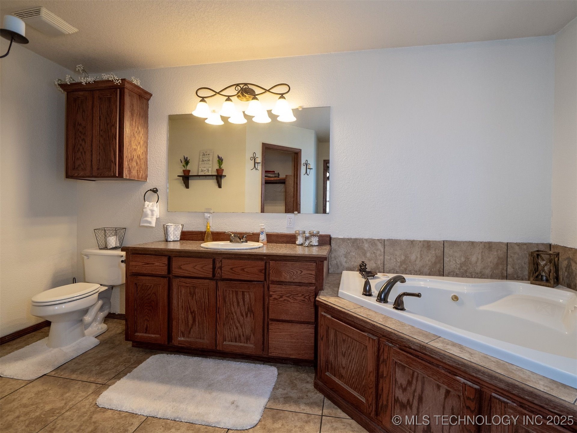 8446 E Greasy Bend Road Property Photo 28