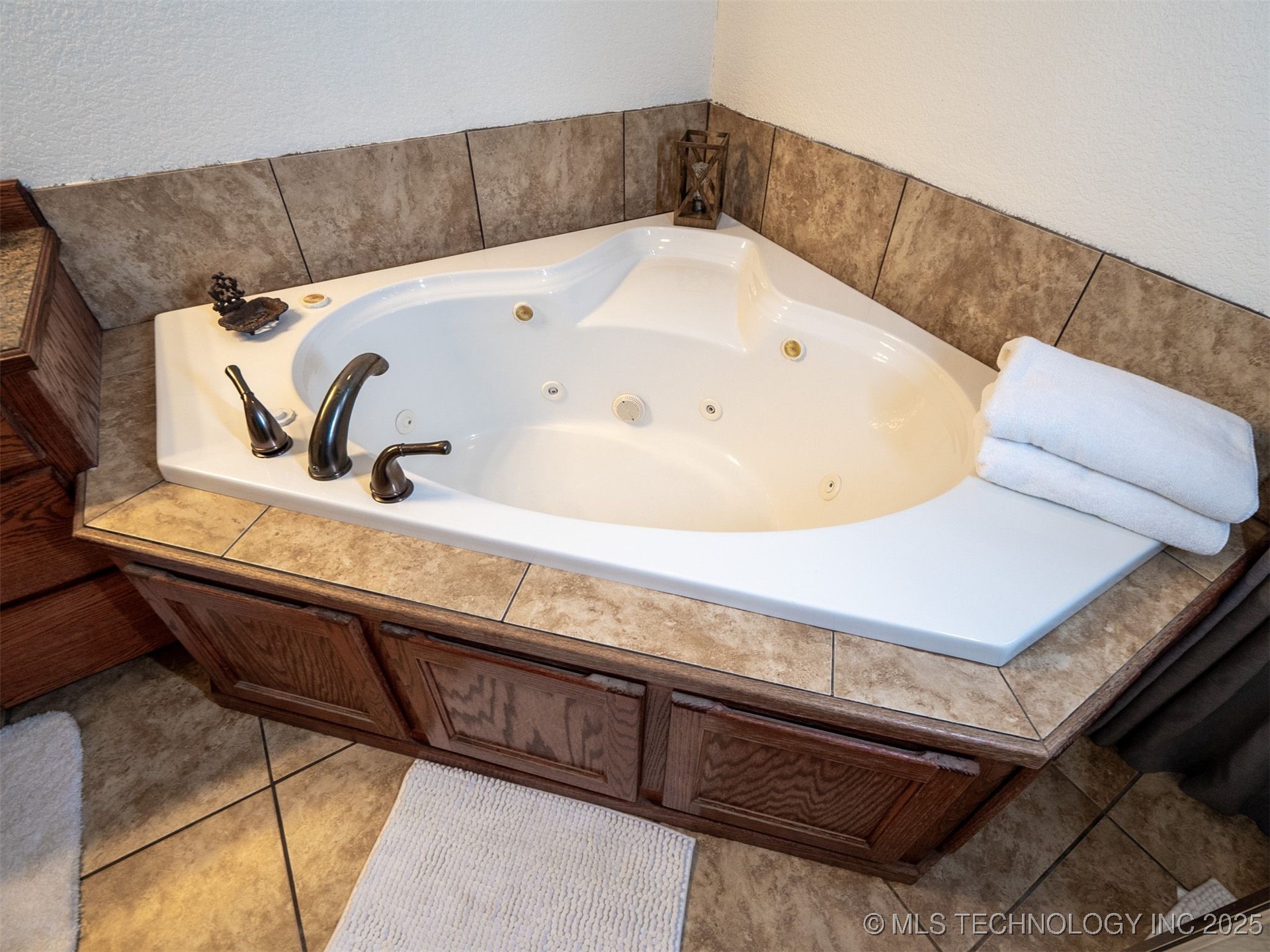 8446 E Greasy Bend Road Property Photo 29