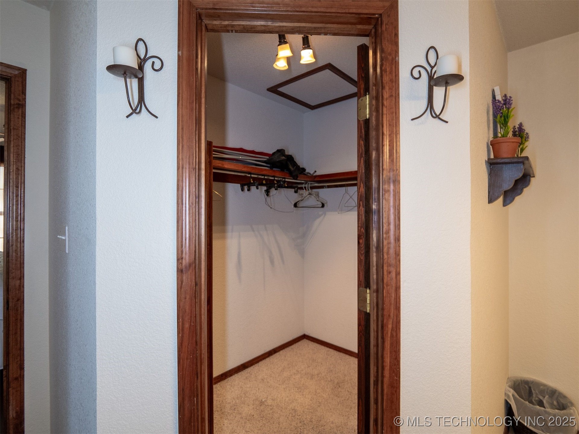 8446 E Greasy Bend Road Property Photo 31