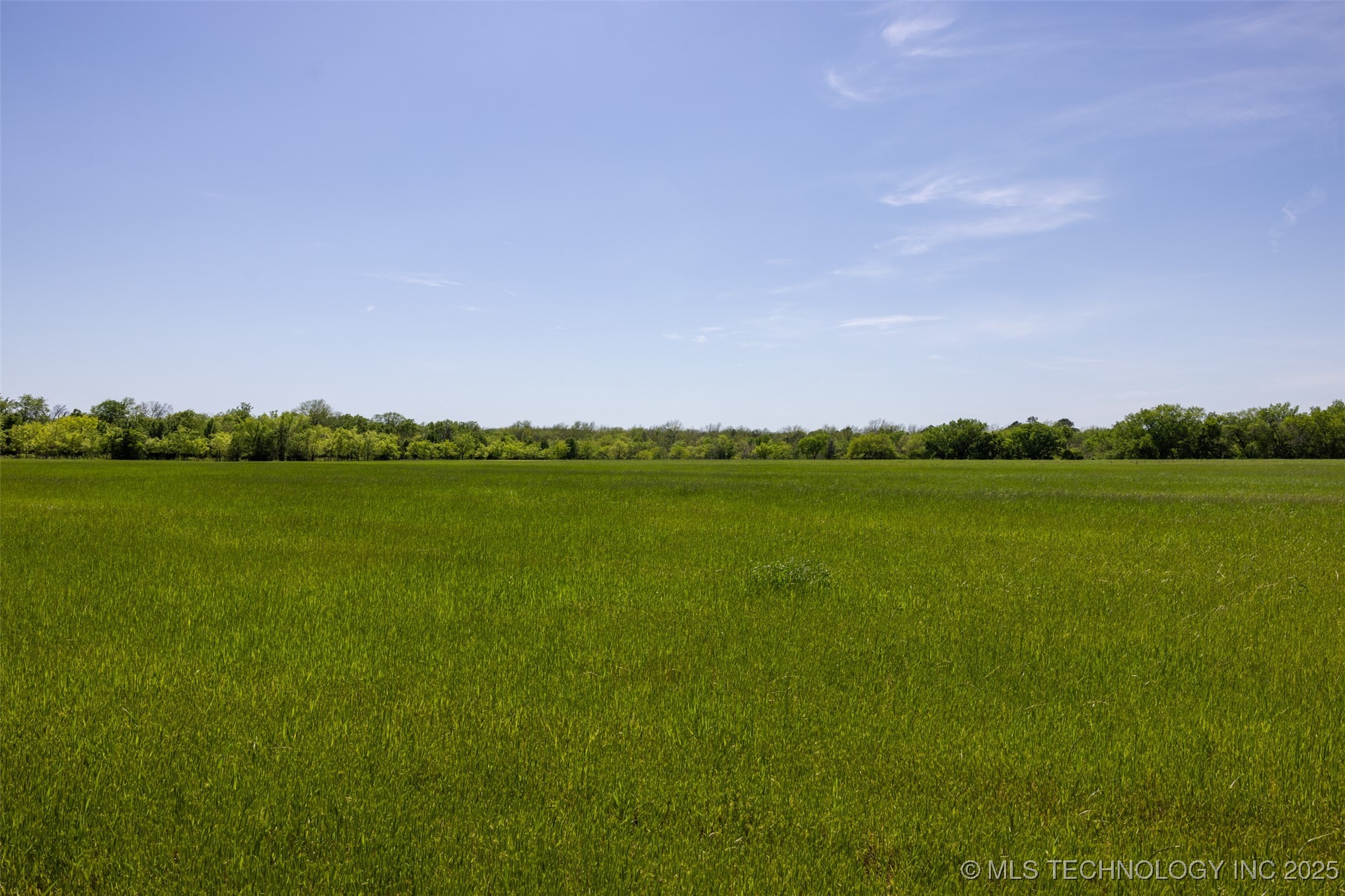 910 Se Lenapah Street Property Photo 9