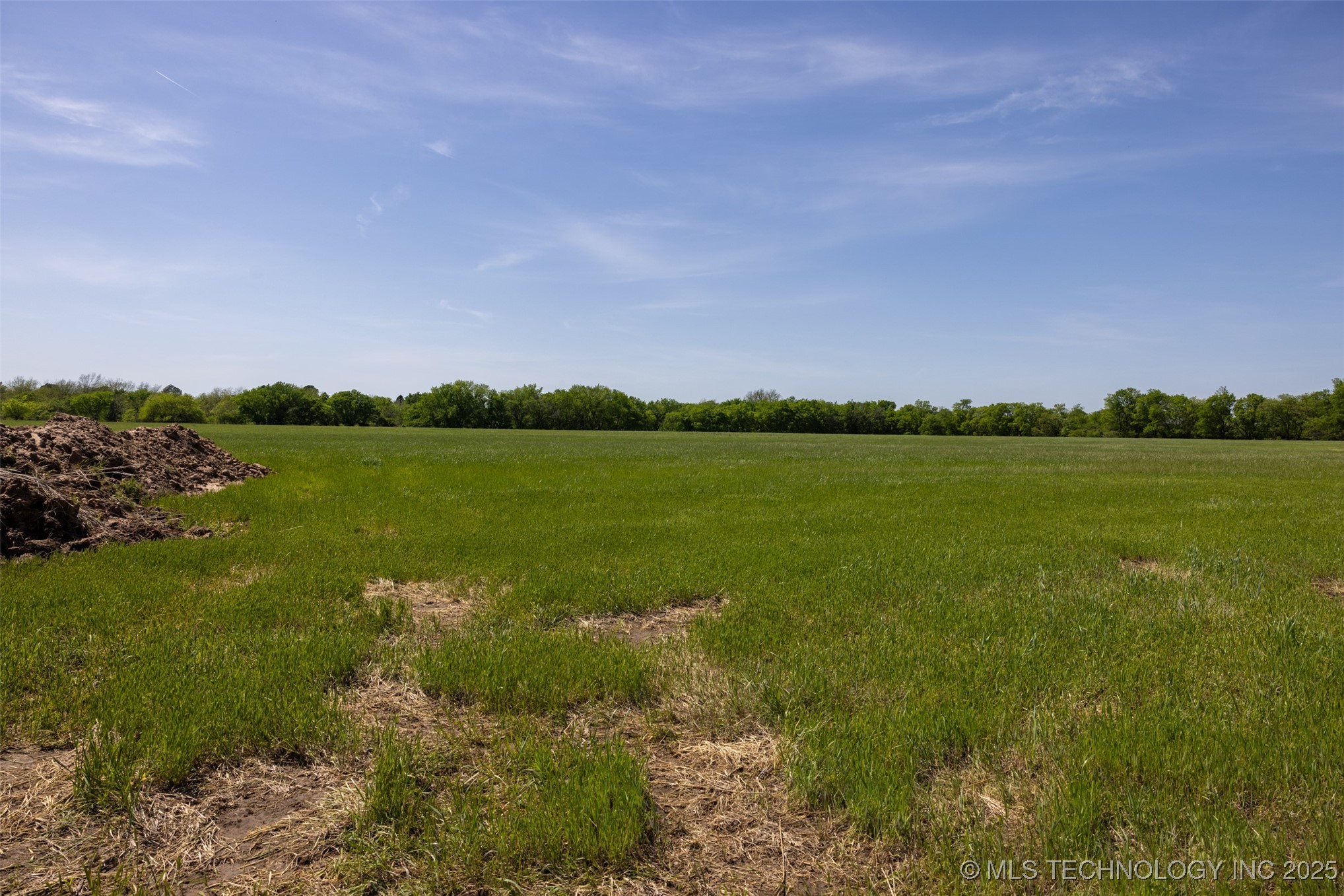 910 Se Lenapah Street Property Photo 12