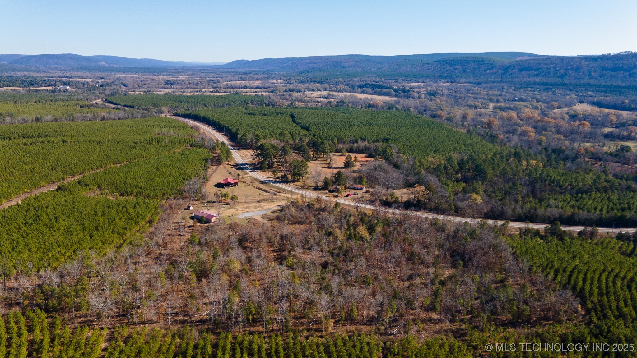 443887 State Hwy 144 Property Photo 14