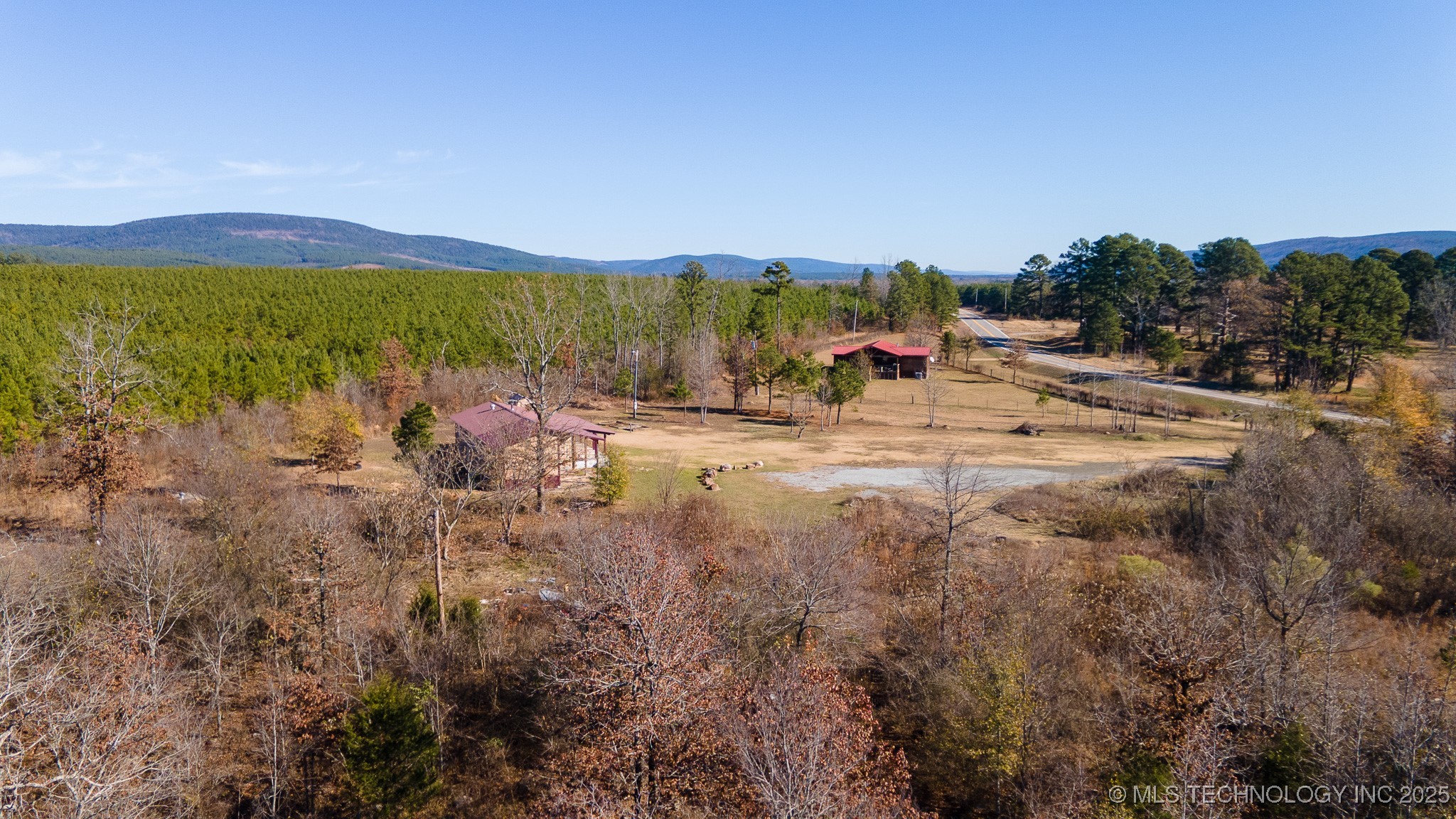 443887 State Hwy 144 Property Photo 18