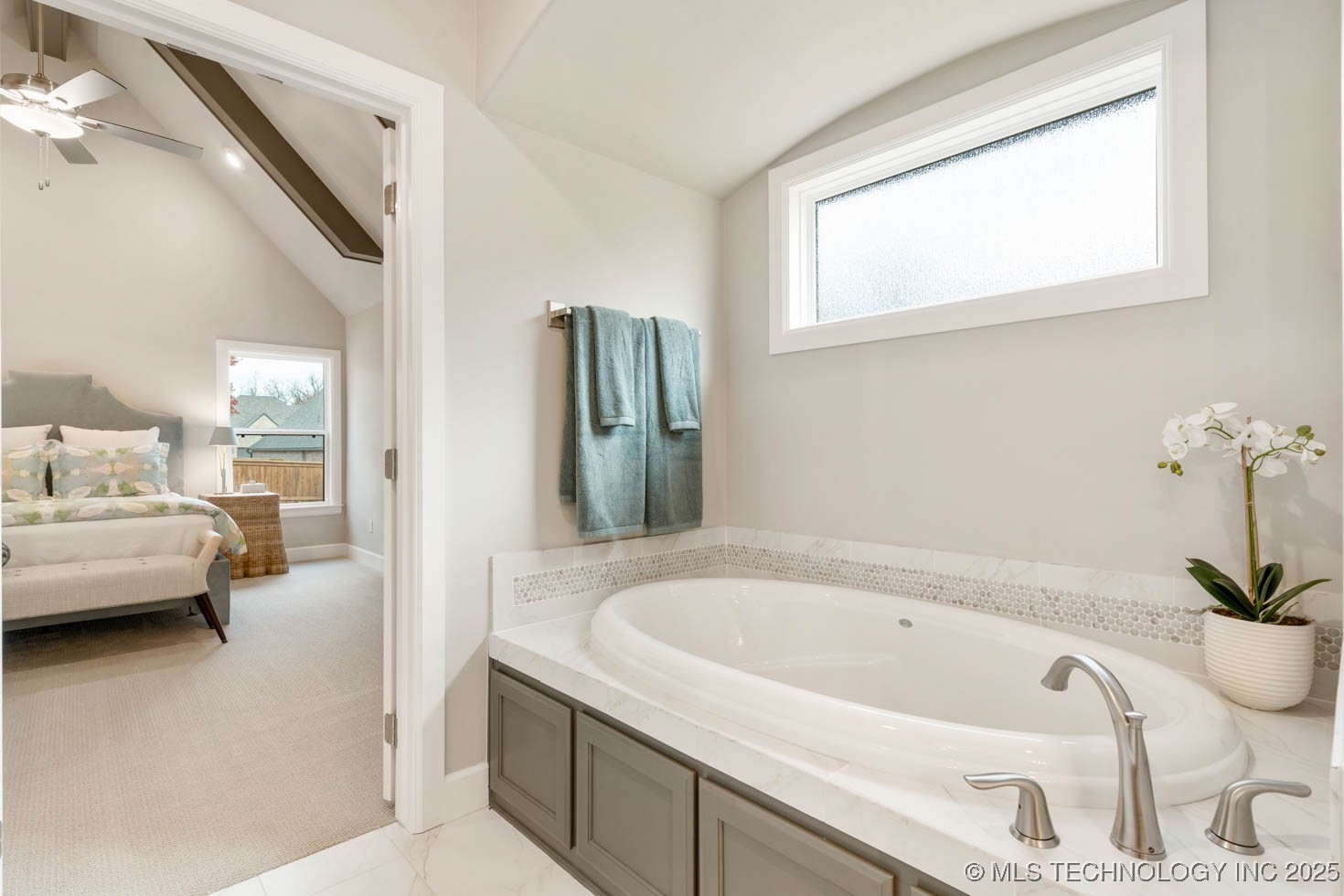 1604 Pinecrest Drive Property Photo 18