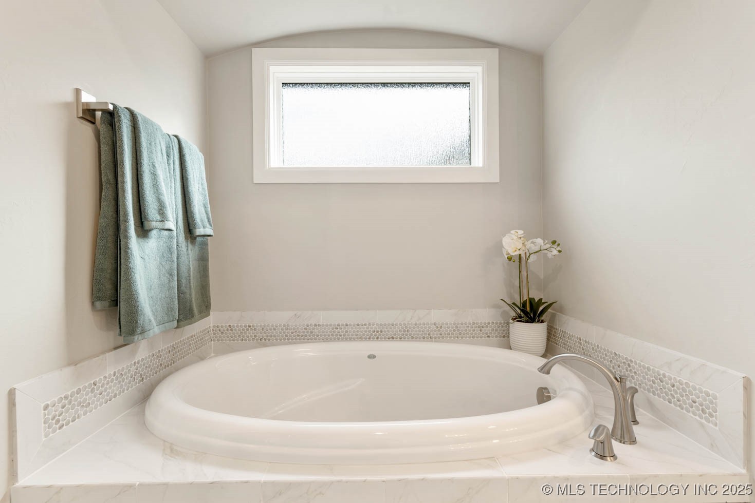 1604 Pinecrest Drive Property Photo 19