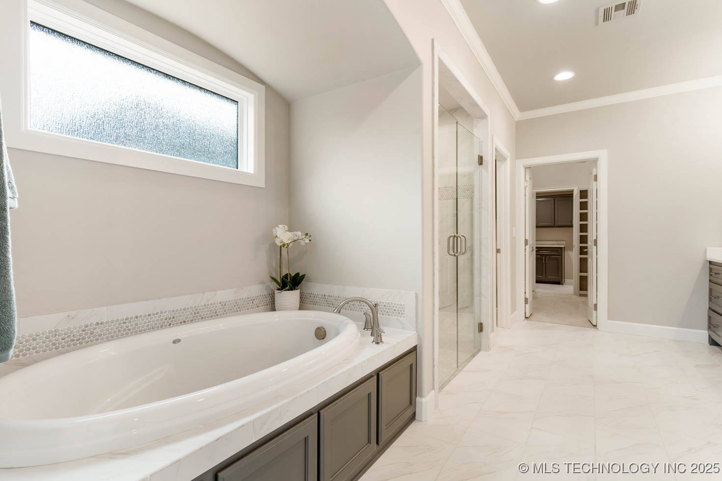 1604 Pinecrest Drive Property Photo 20