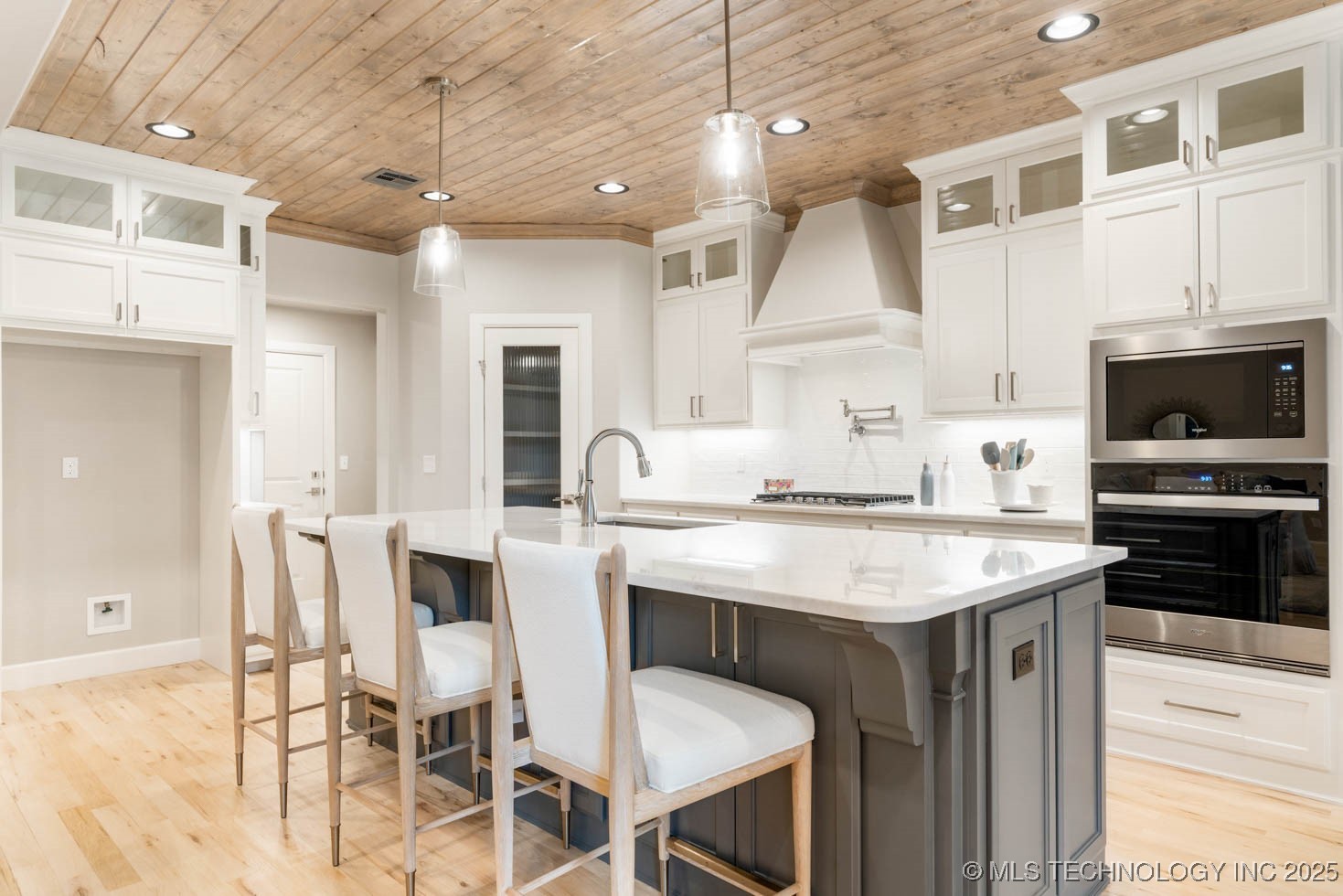 1604 Pinecrest Drive Property Photo 33