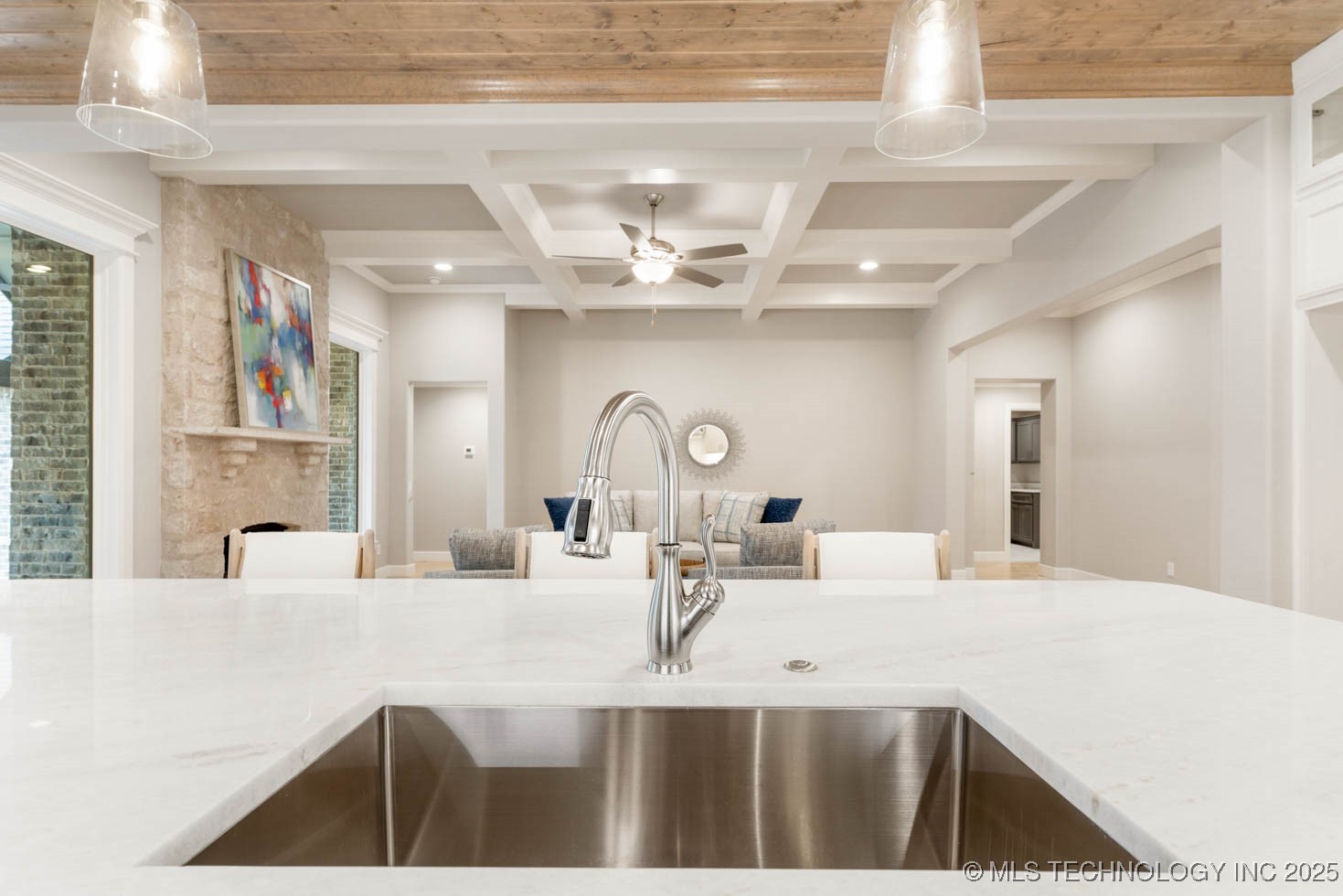 1604 Pinecrest Drive Property Photo 39